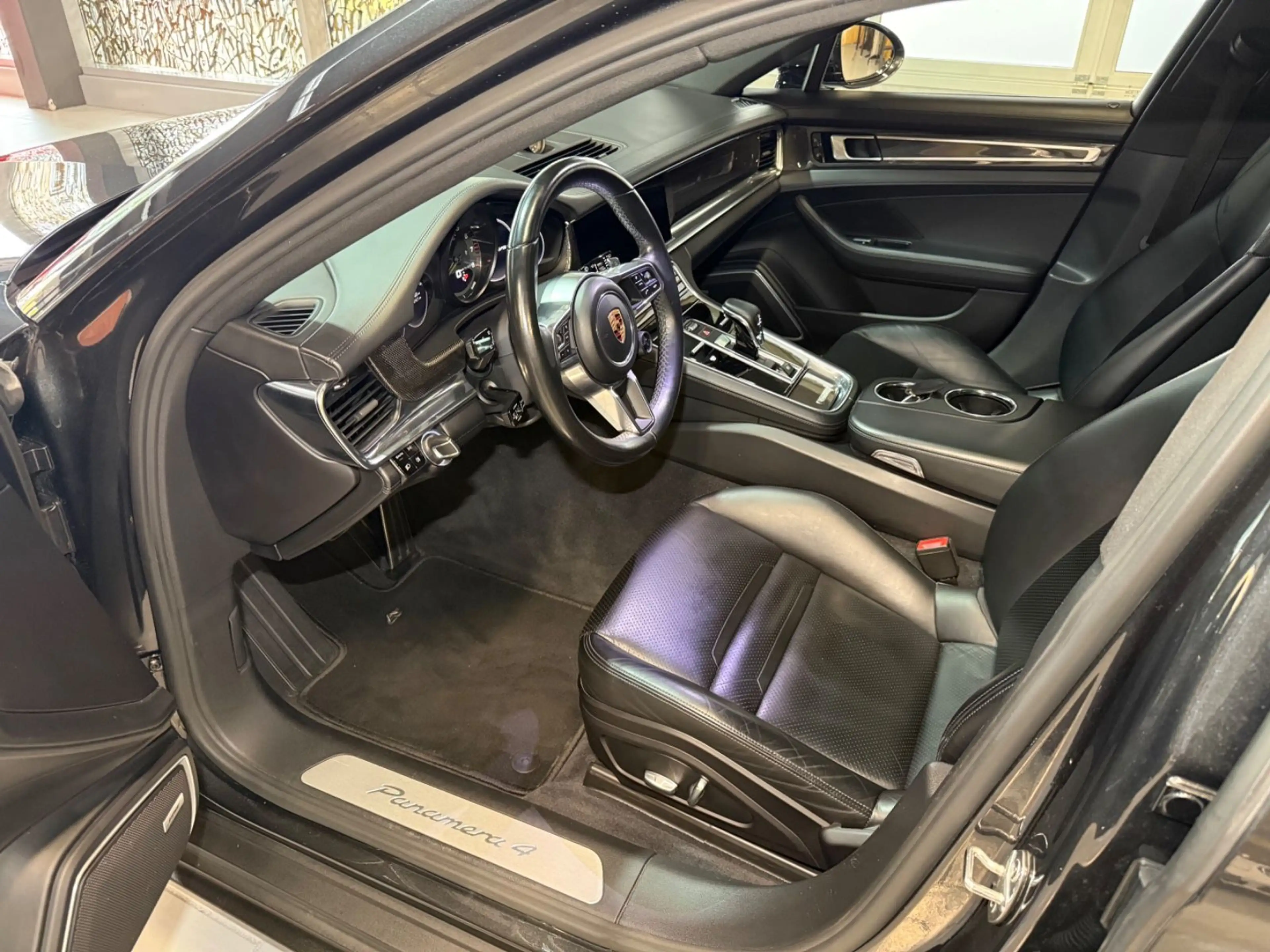 Porsche Panamera Sport Turismo 4 E-Hybrid LED~PANO~RFK — photo 11