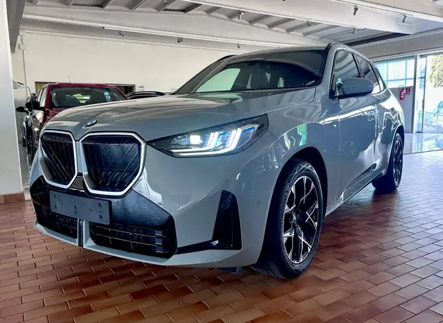 BMW X3 xdrive20d mhev 48V Msport + R19+Harman Cardon+LED