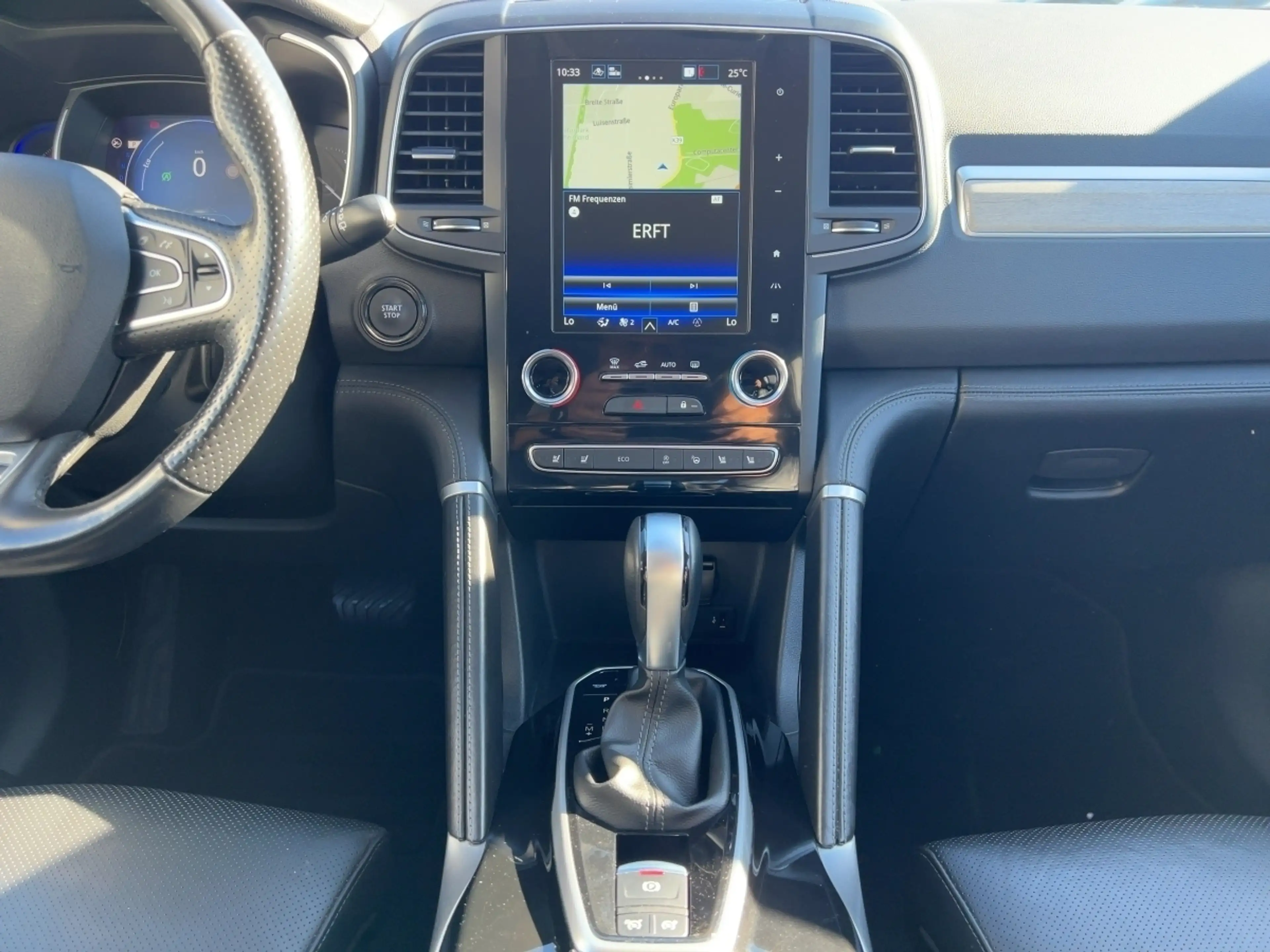 Renault Koleos INITIALE PARIS TCe 160 EDC PANORAMASCHIEBEDACH — photo 12