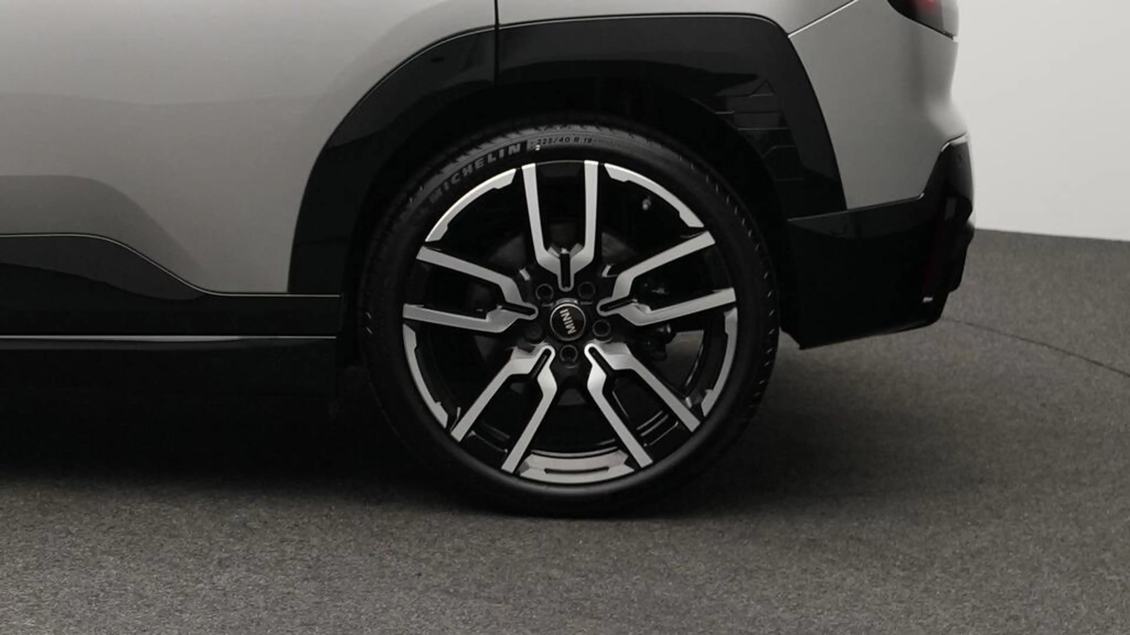 MINI Aceman John Cooper Works Trim — photo 12