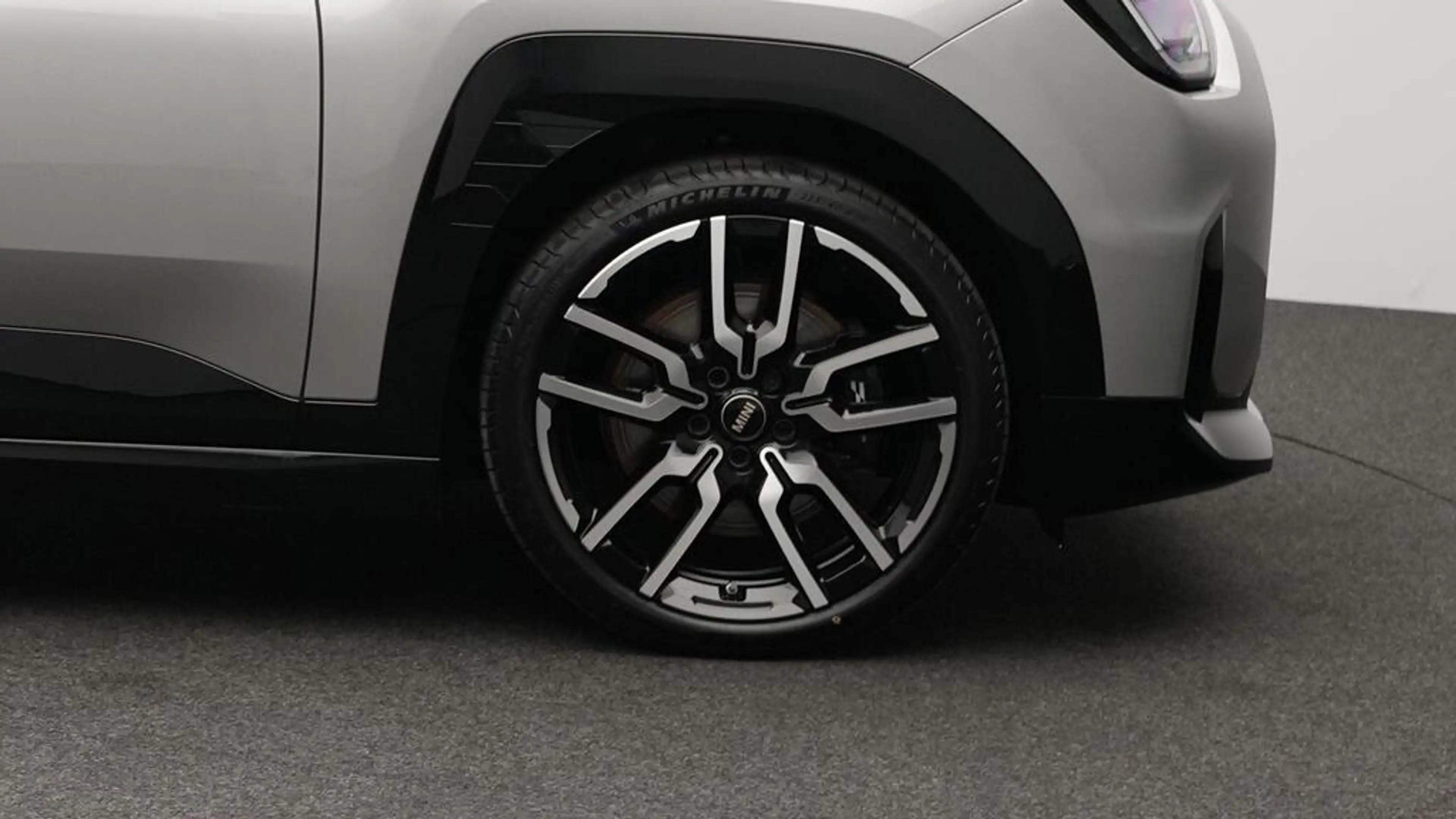 MINI Aceman John Cooper Works Trim — photo 9