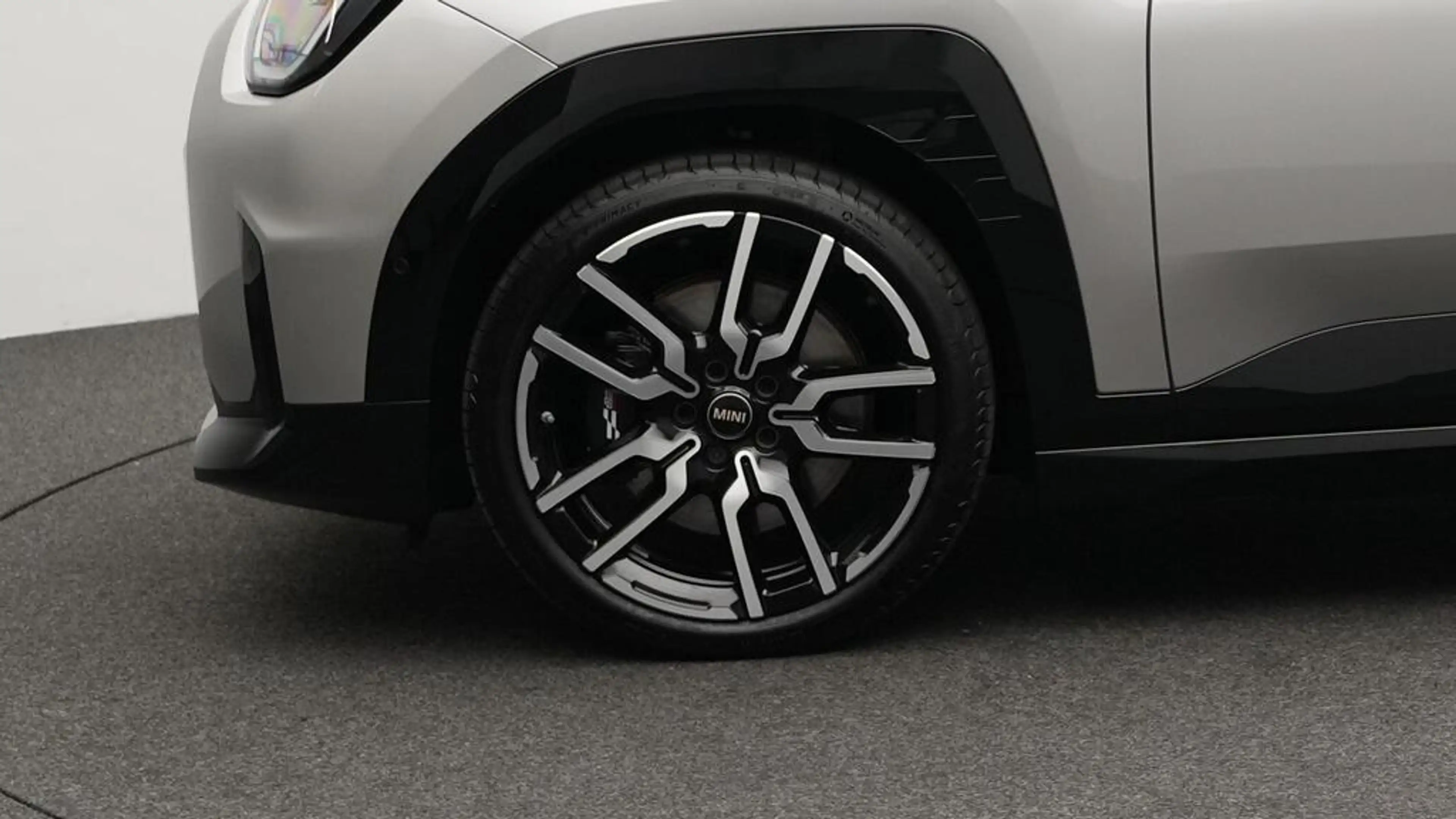 MINI Aceman John Cooper Works Trim — photo 11