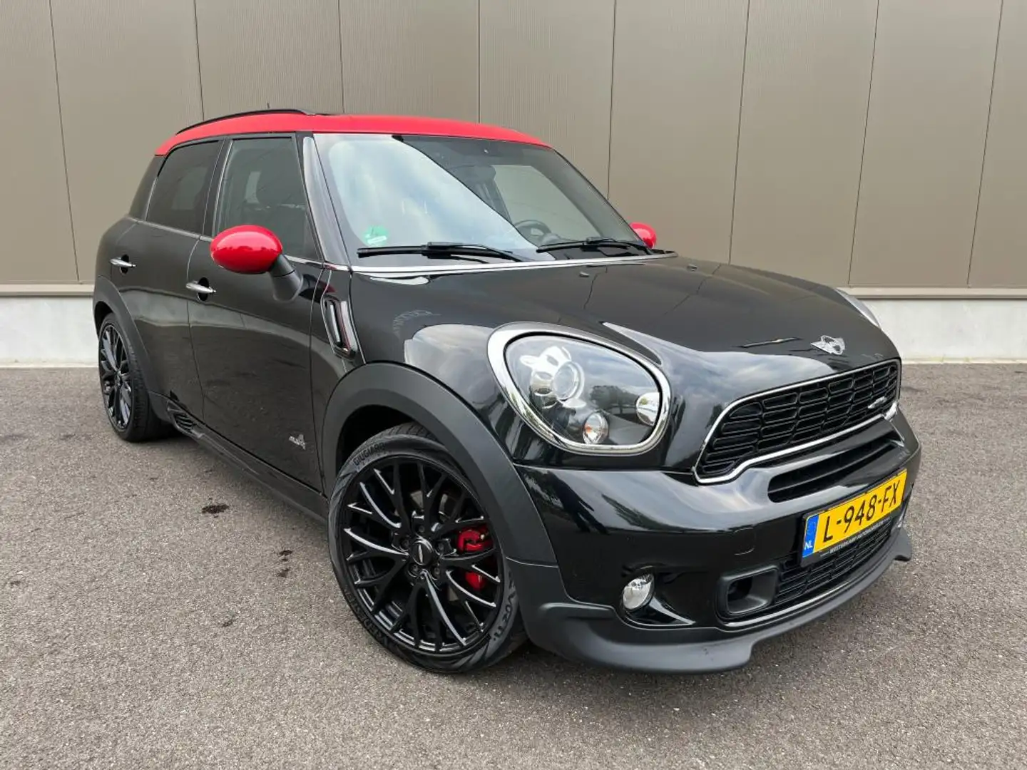 MINI John Cooper Works Countryman Mini 1.6 ALL4 Chili, zeer netjes! Noir - 2