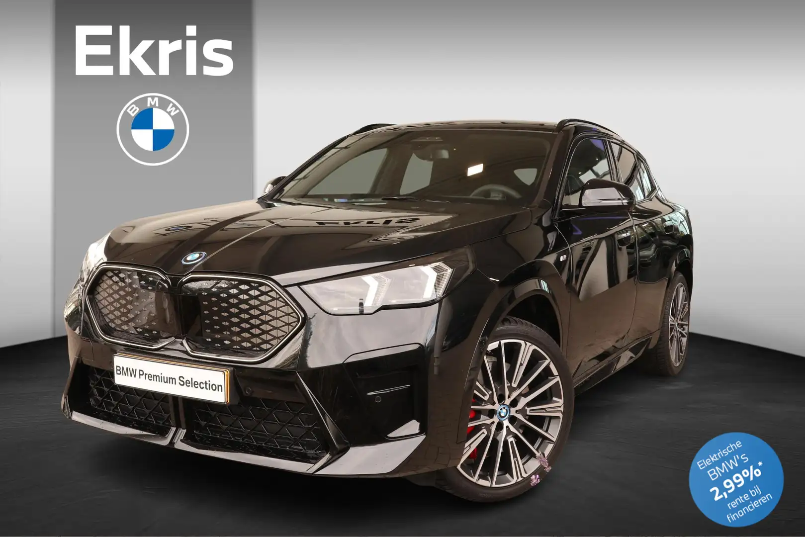 BMW iX2 eDrive20 M Sportpakket Pro | Innovation Pack | Com Zwart - 1