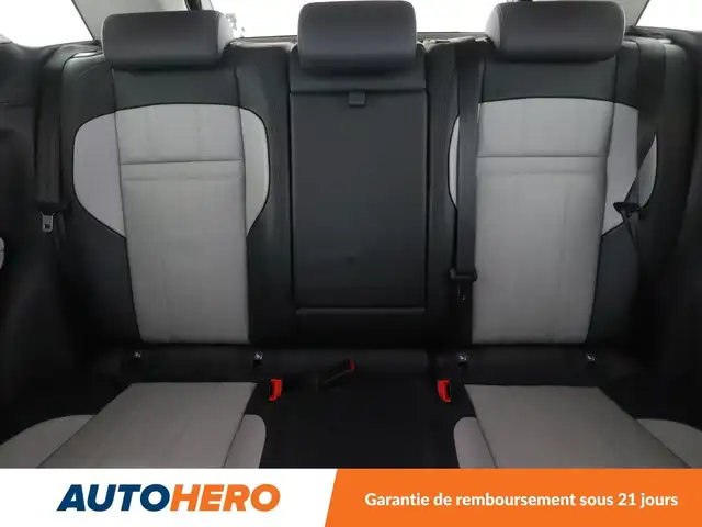 Land Rover Range Rover Evoque view 15