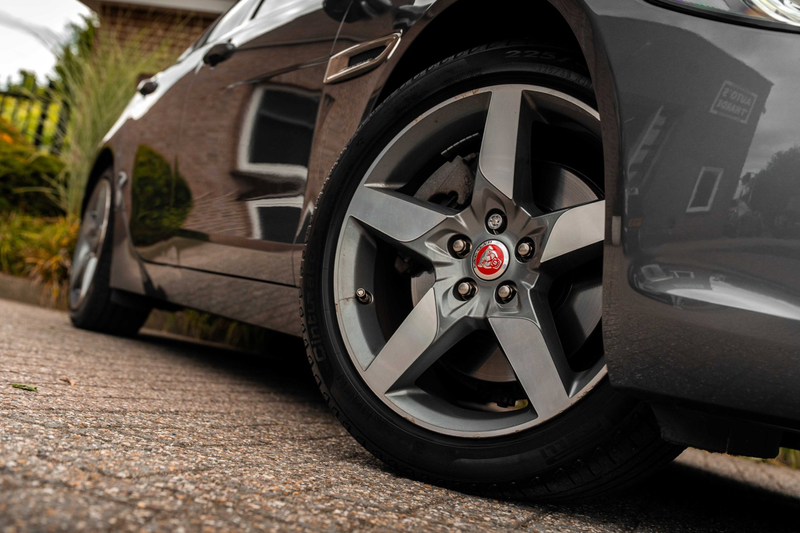 Jaguar XE 2.0 Portfolio 200 PK Afn. Trekhaak Camera Leder Cr — photo 3