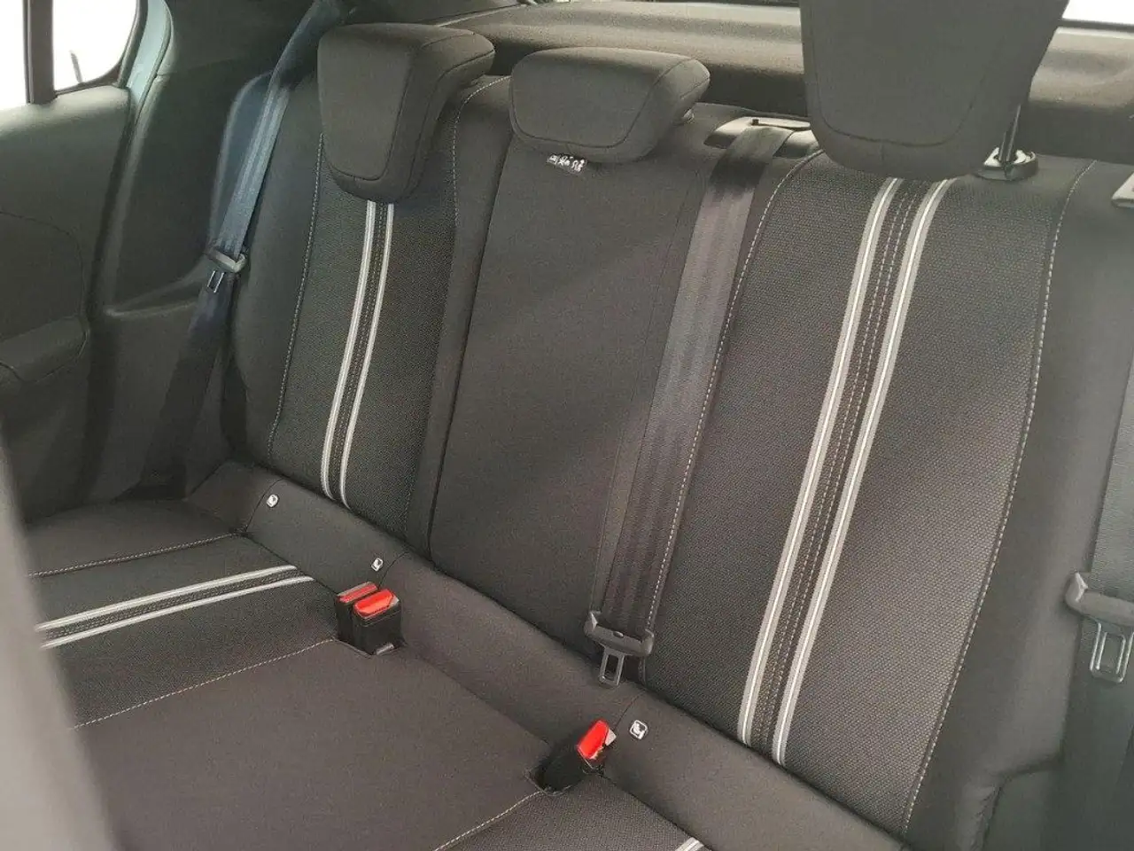 Opel Corsa 2026 — фото 14
