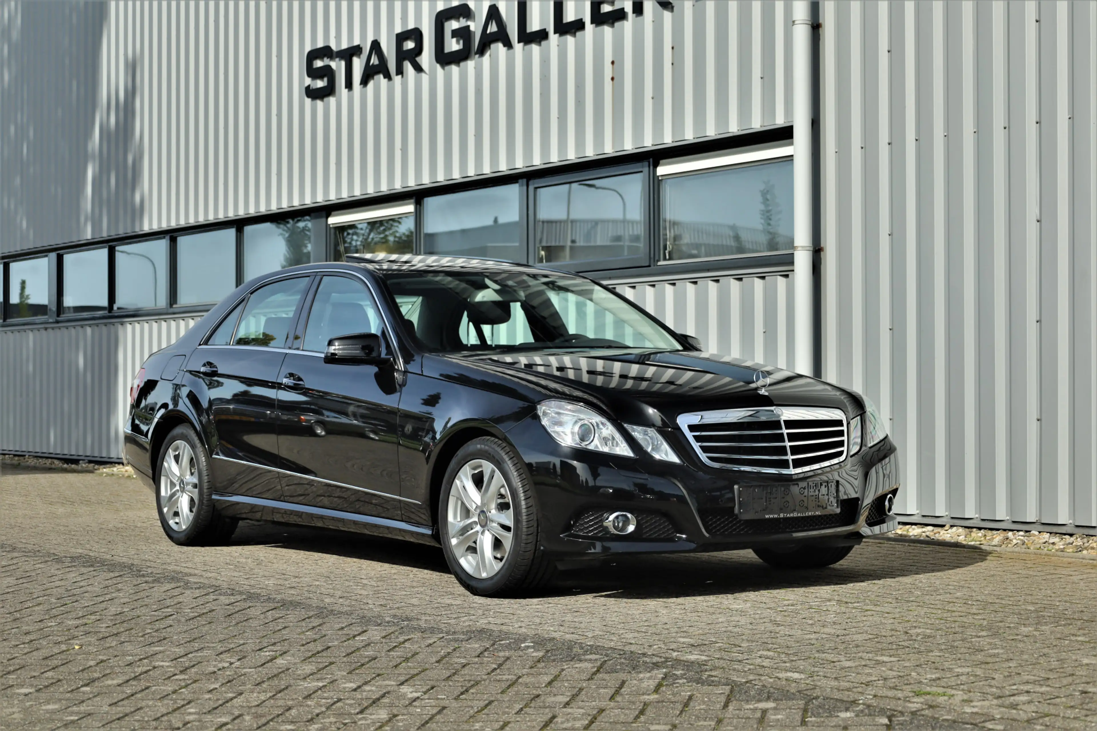 Mercedes-Benz E 350 E Avantgarde 11267km(!)
