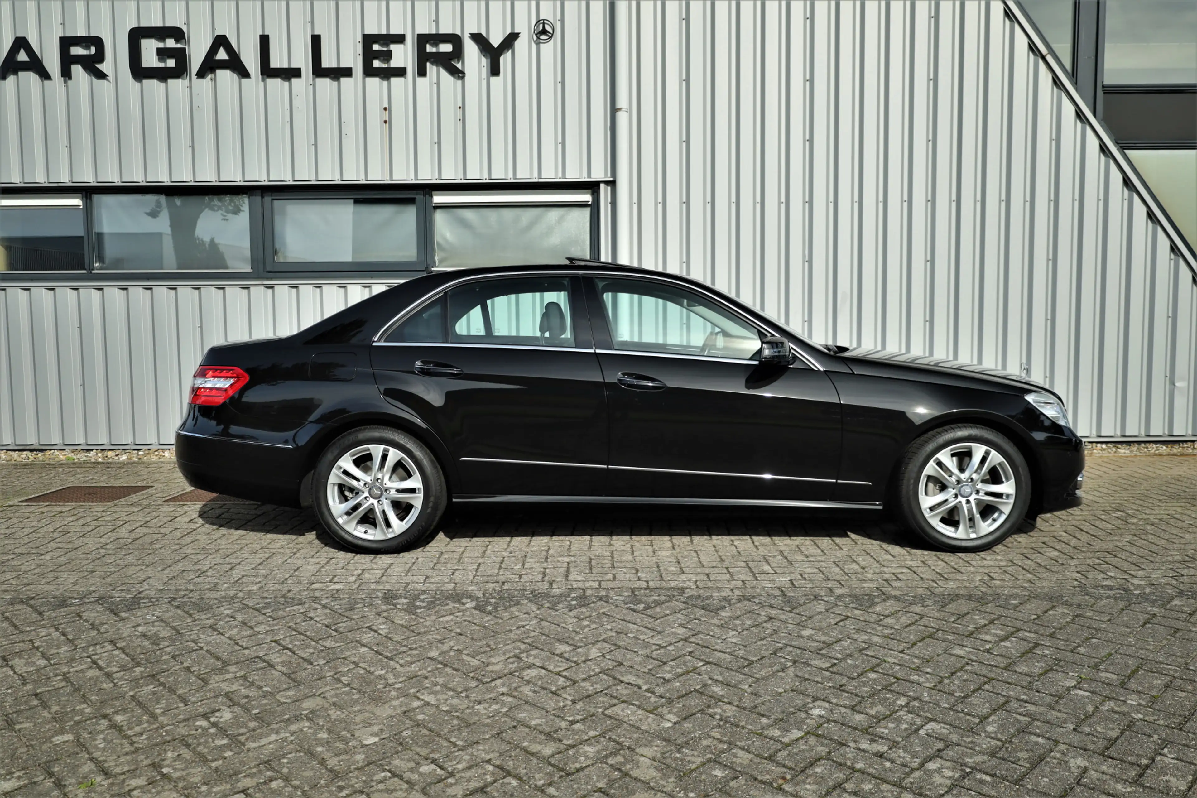 Mercedes-Benz E 350 E Avantgarde 11267km(!) — photo 2