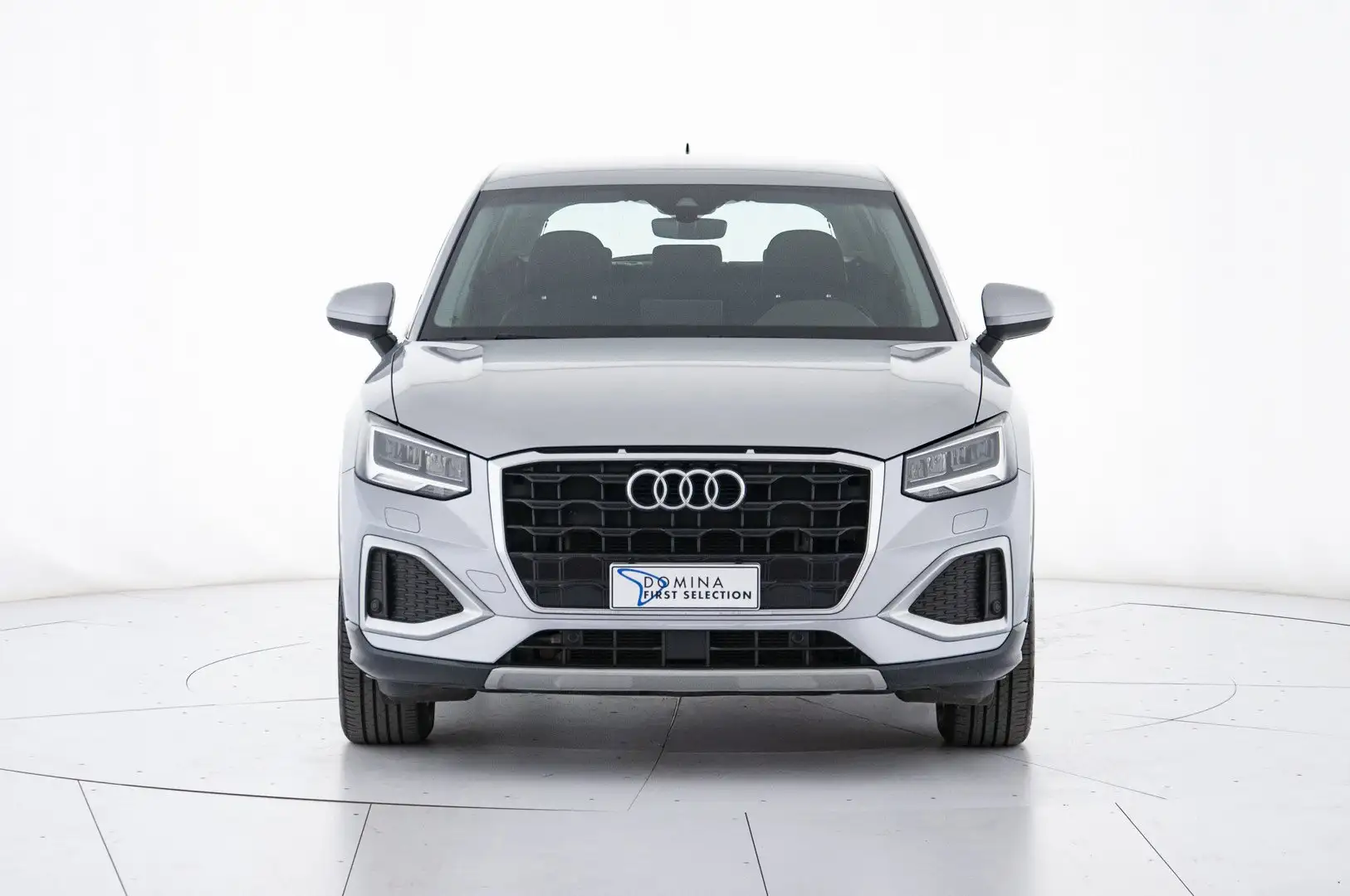 Audi Q2 30 TDI Business Advanced Argento - 2