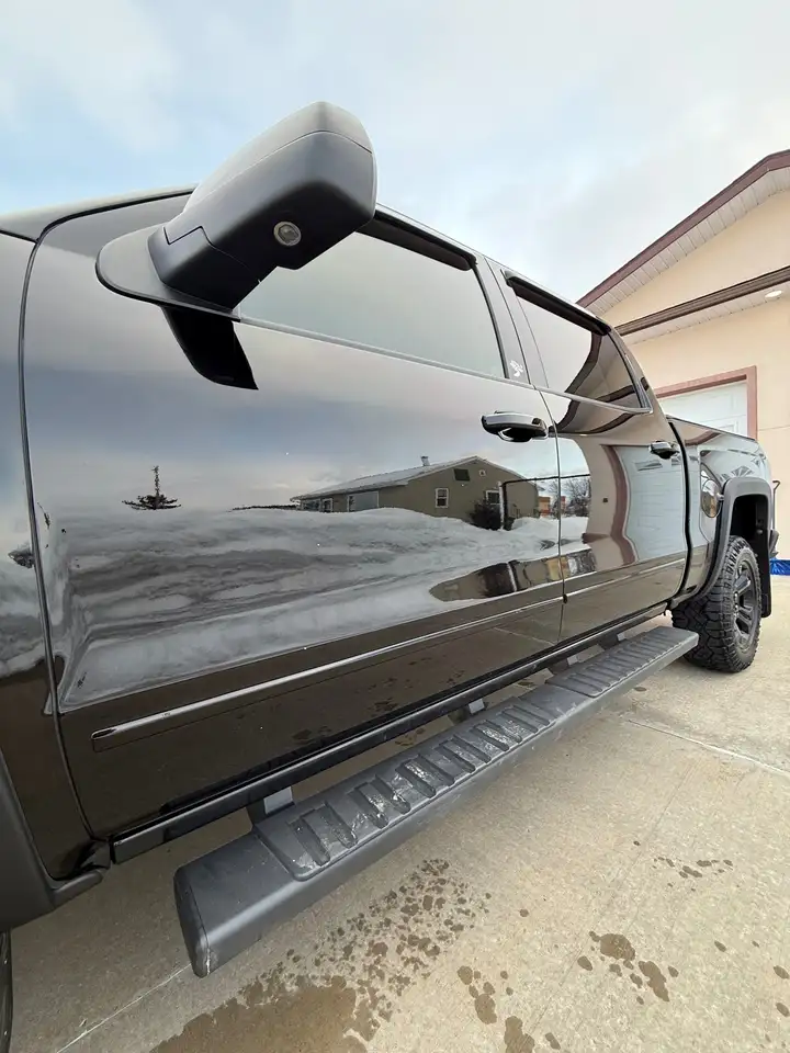 Chevrolet Silverado 1500 photo Chevrolet Silverado 1500