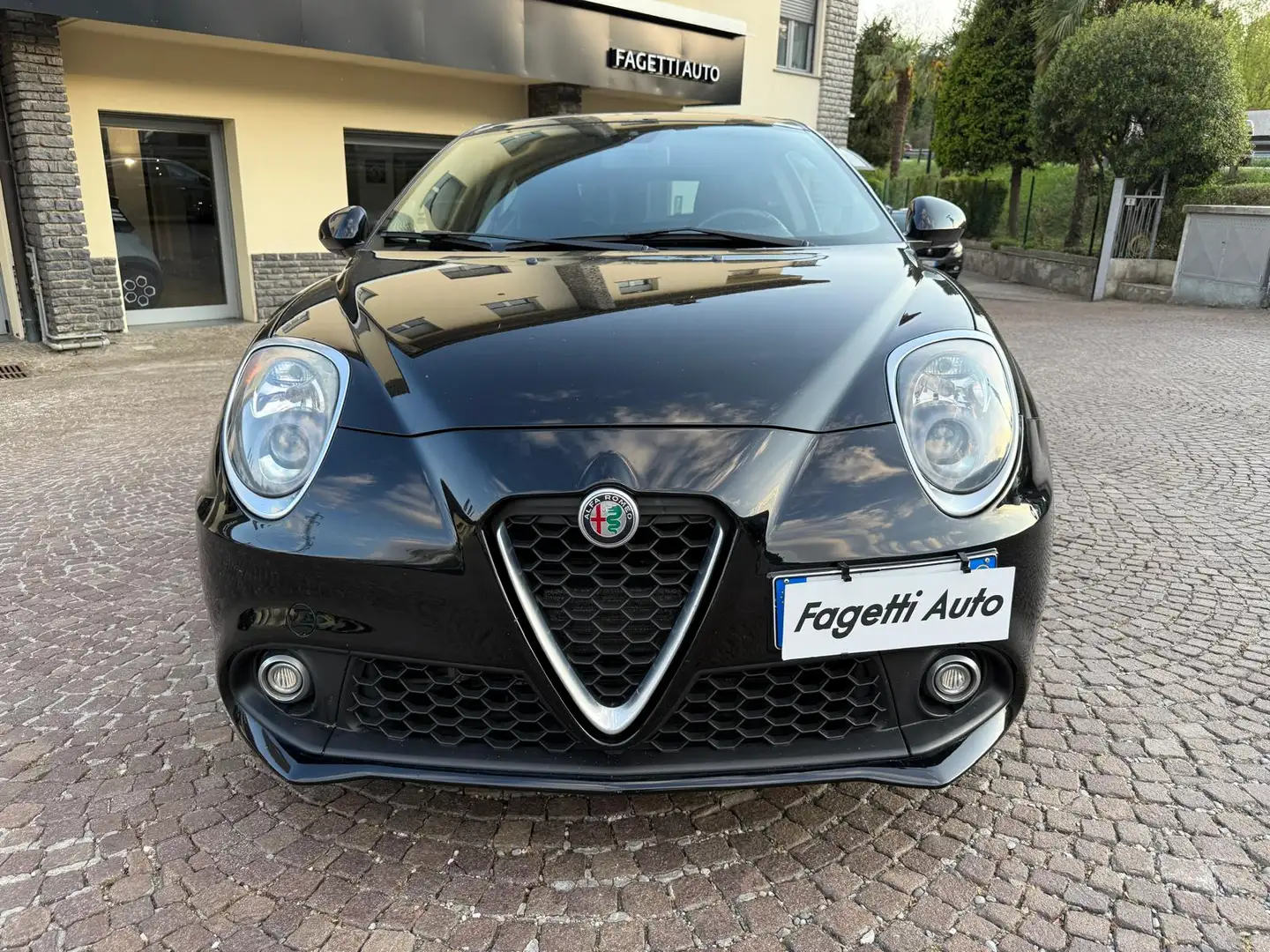 Alfa Romeo MiTo 1.4 78CV SUPER Schwarz - 2