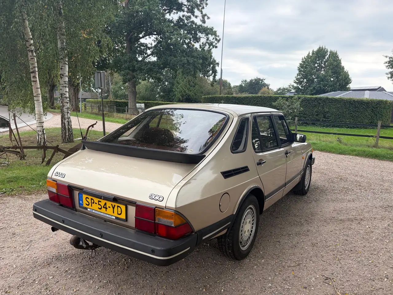 Saab 900 2.0 C, foto 2