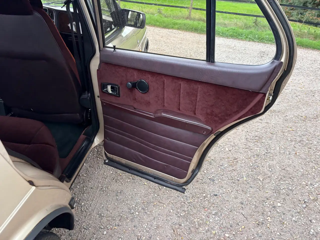 Saab 900 2.0 C, foto 5