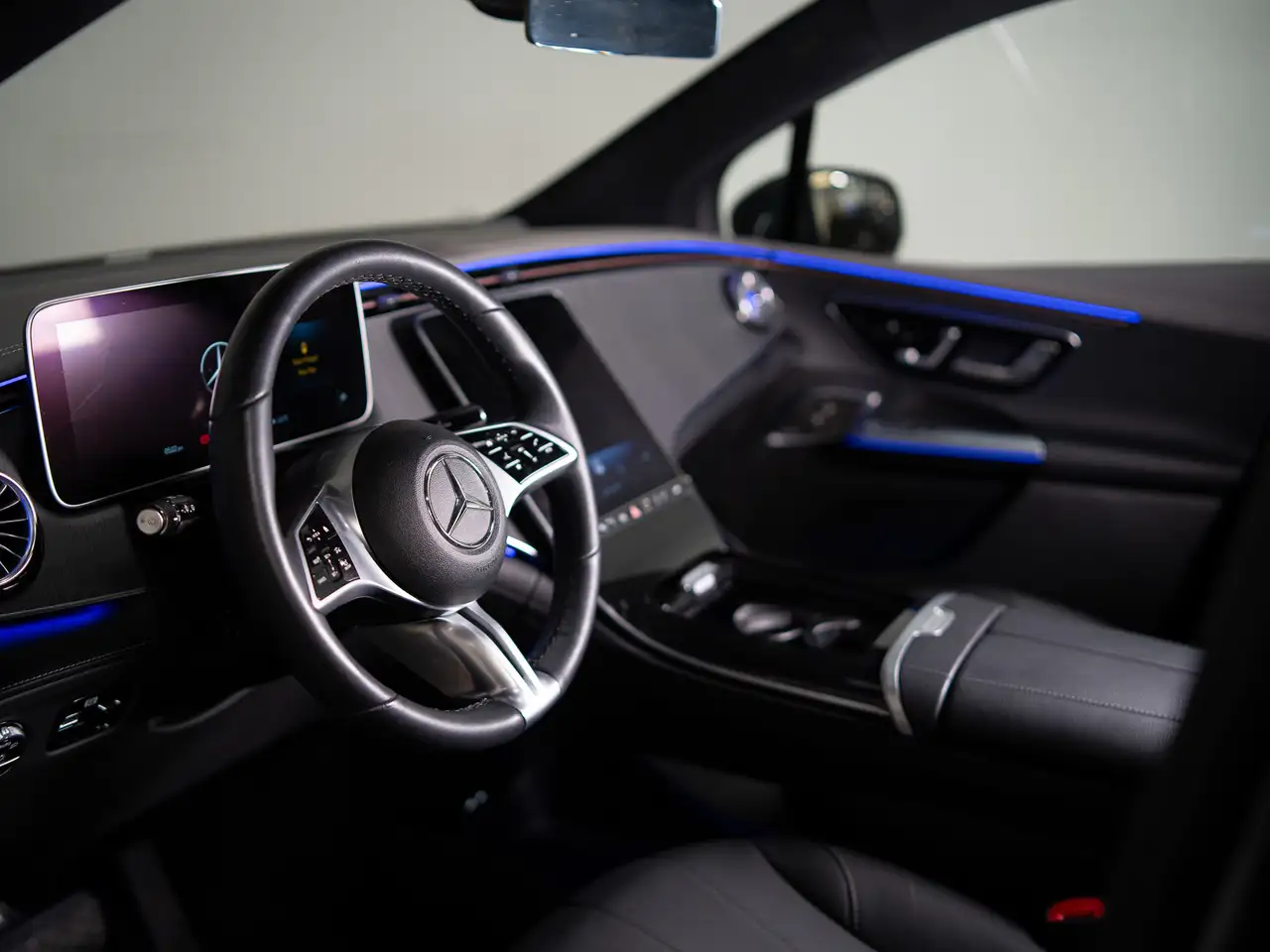 Mercedes-Benz EQE снимка Mercedes-Benz EQE