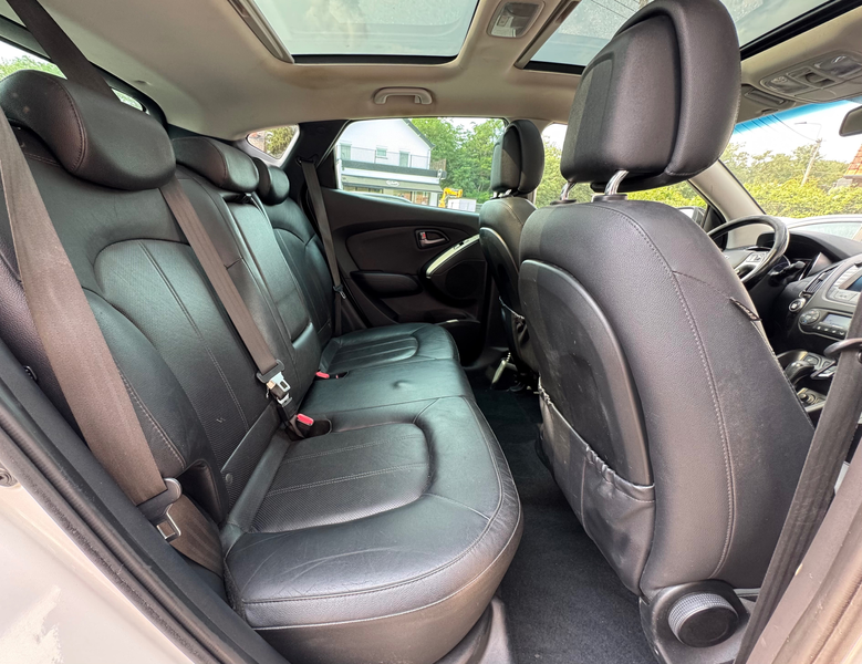 Hyundai iX35 iX35 2.0 CRDi 4WD TOIT PANO CUIR CAM CRUISE TEL JA — photo 7