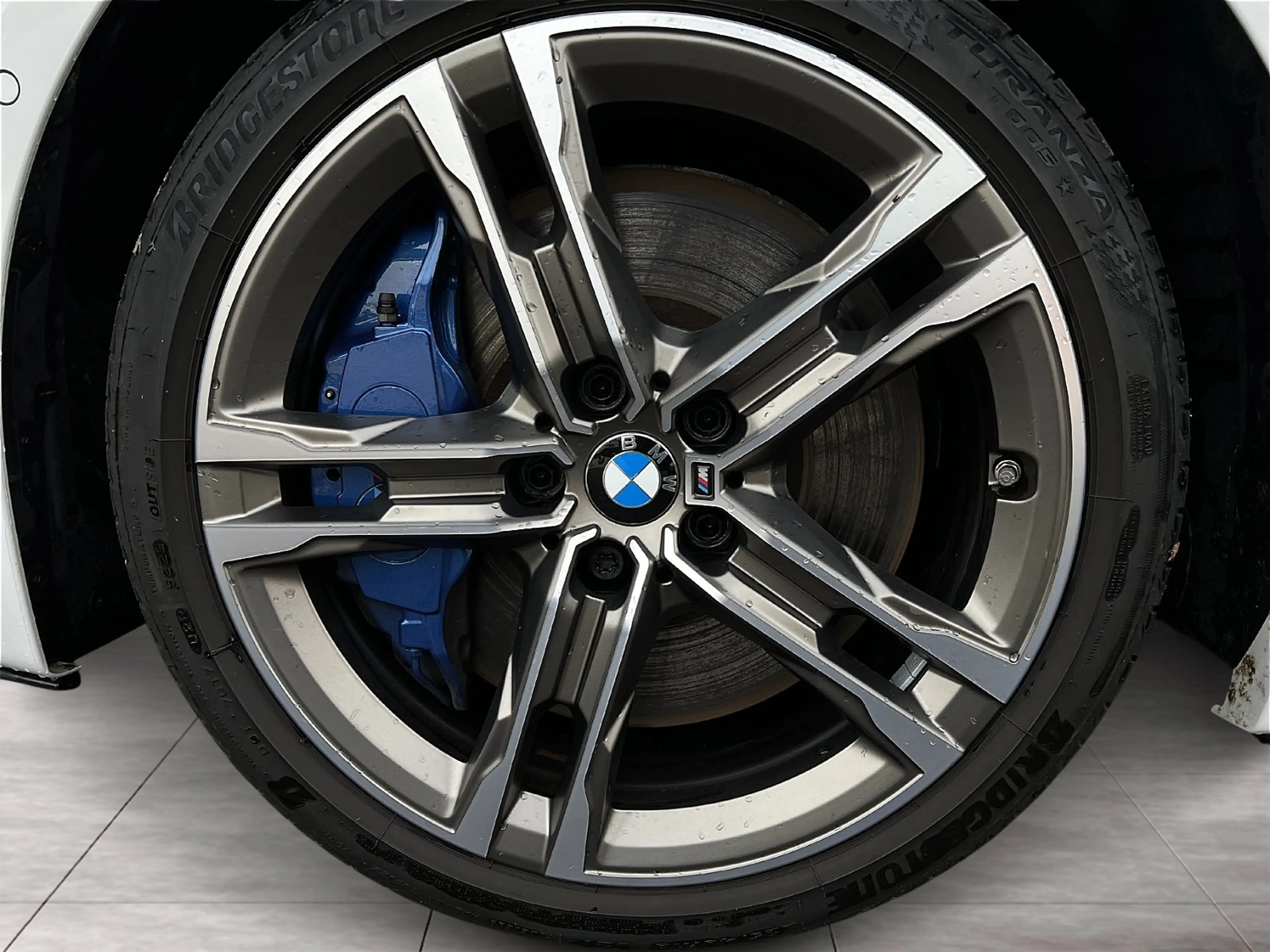 BMW 135 M135i xDrive Hatch — photo 6
