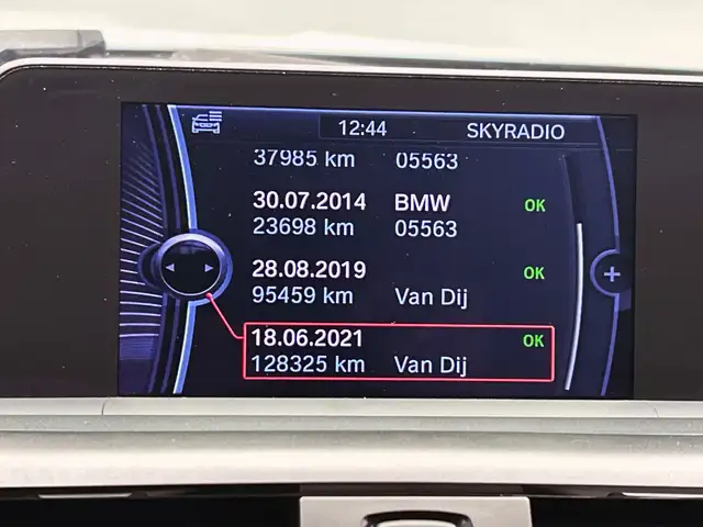 BMW 1 Series view 23