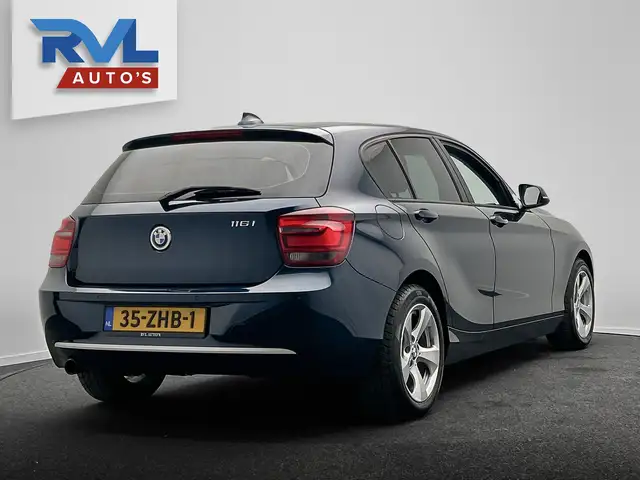 BMW 1 Series view 5
