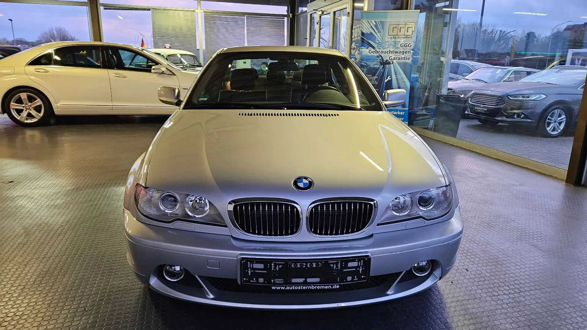 BMW 318 Ci Edition Exclusive*Harman/Kardon*21TKM! Silber - 2