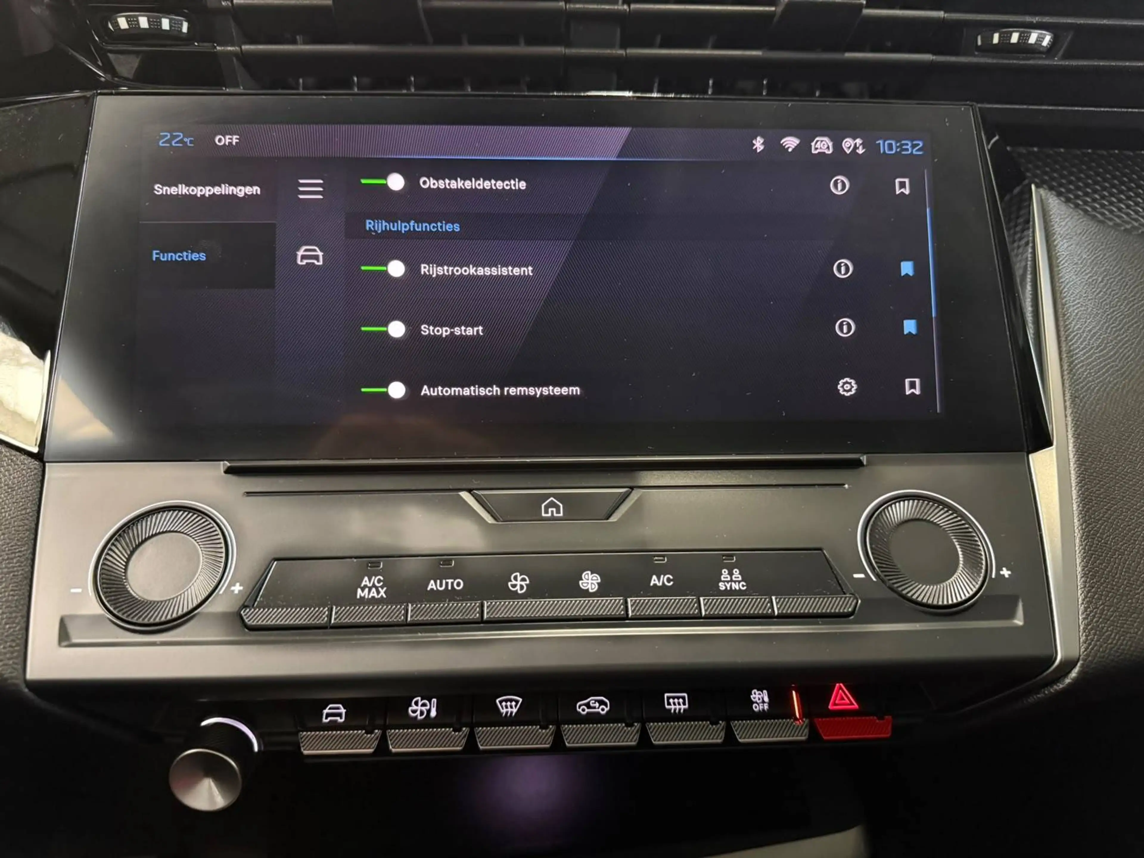 Peugeot 308 308 SW 1.2  Active Pack S — photo 8
