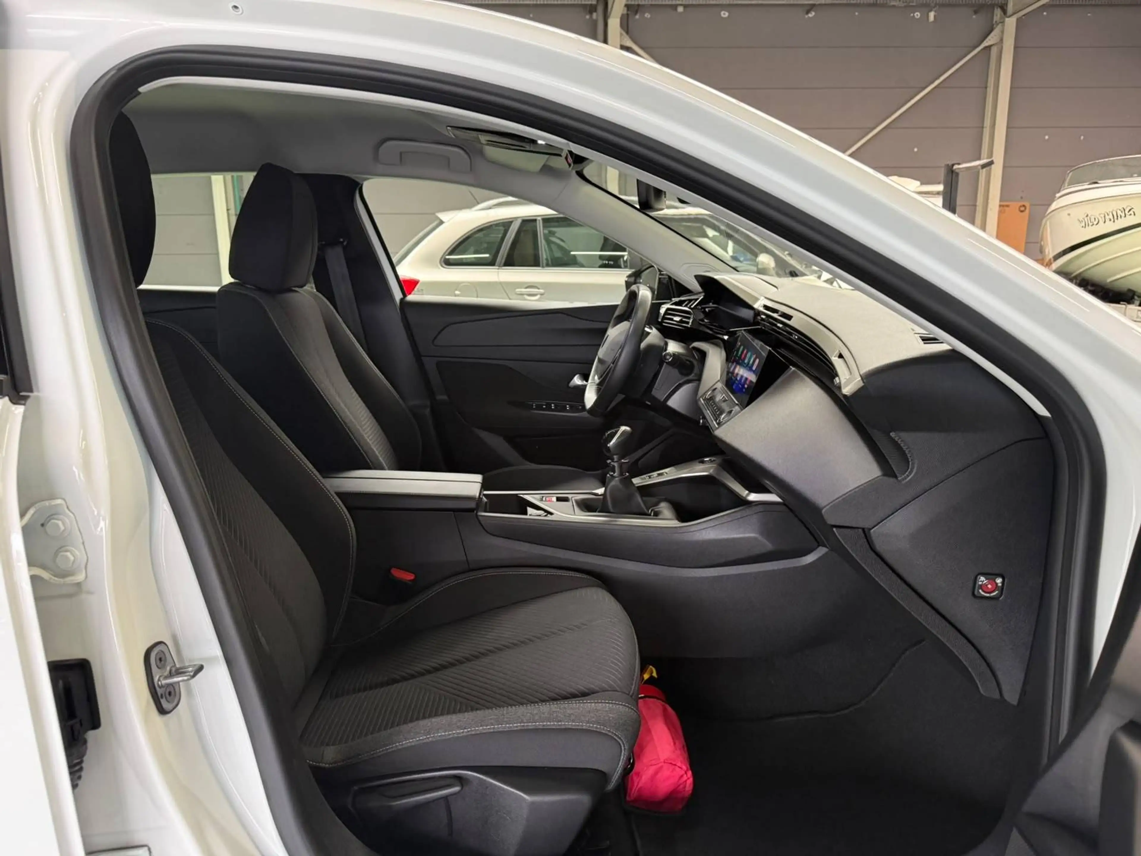 Peugeot 308 308 SW 1.2  Active Pack S — photo 14