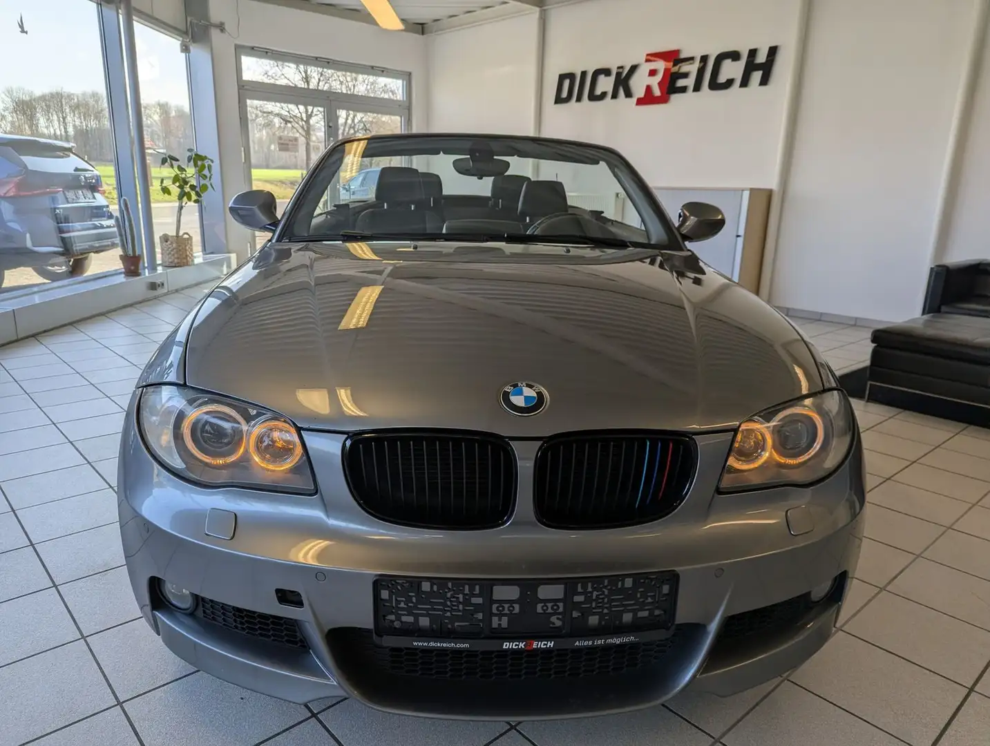 BMW 123 d M-Sport-Paket Navi T-Leder Sitzheizung Grau - 2