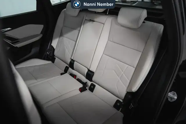 BMW X1 view 14