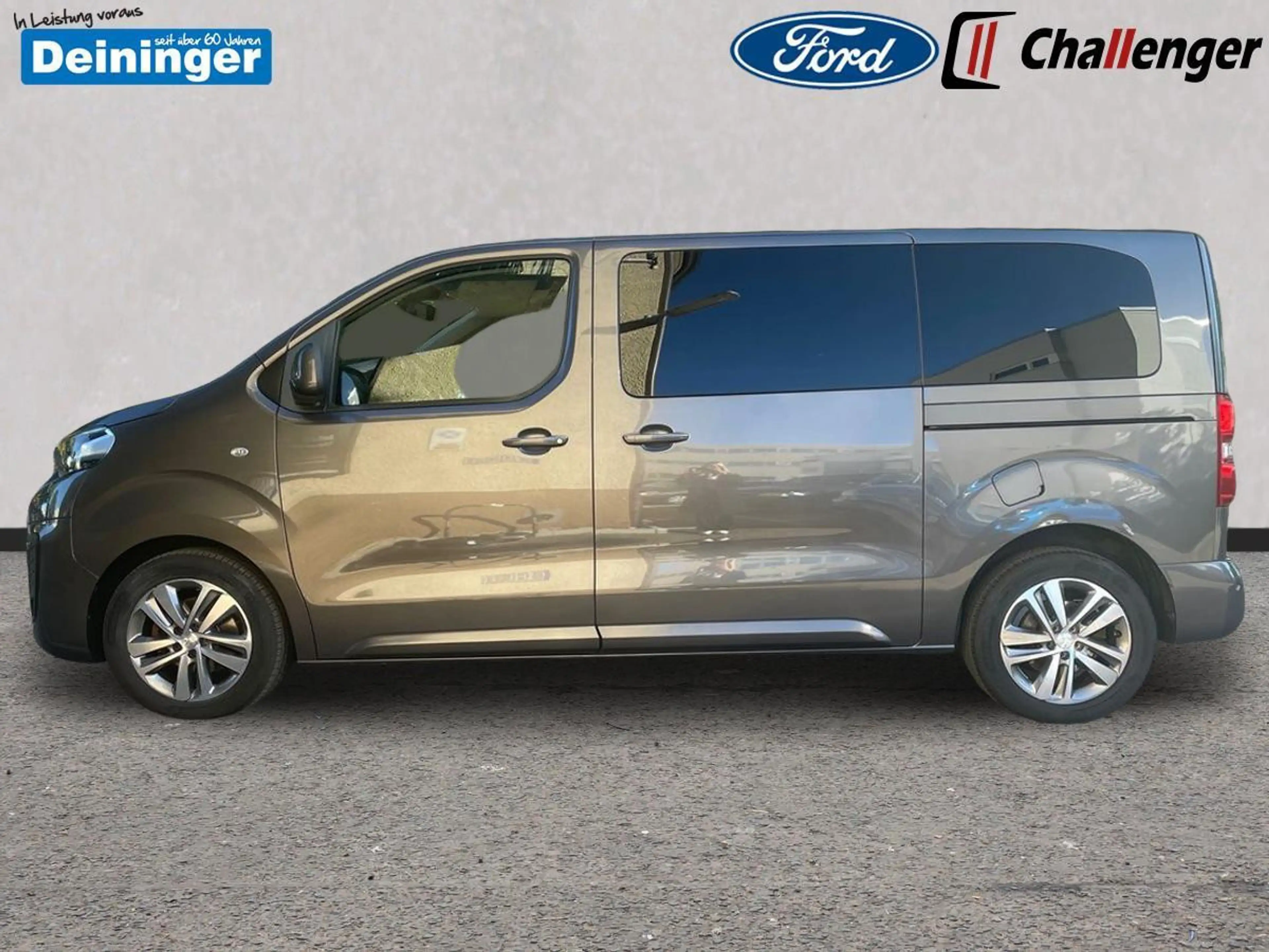 Peugeot Traveller 2.0 l BlueHDI Allure L2H1 Autom. AHK PANORAMADACH — photo 2