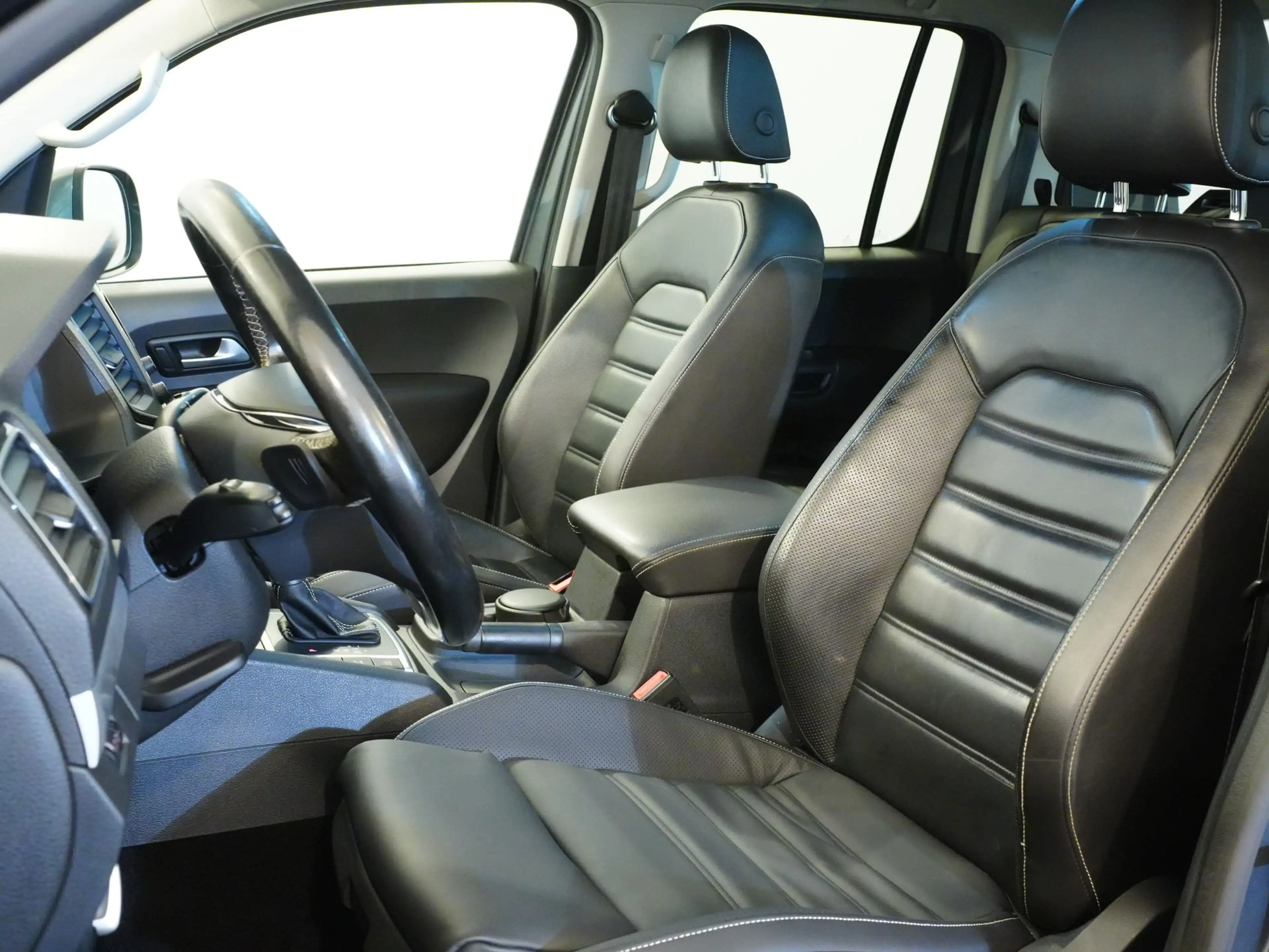 Volkswagen Amarok Highline  3.0 V6|Cuir|Aventura|Couvre-benneRigideRétractable — photo 10