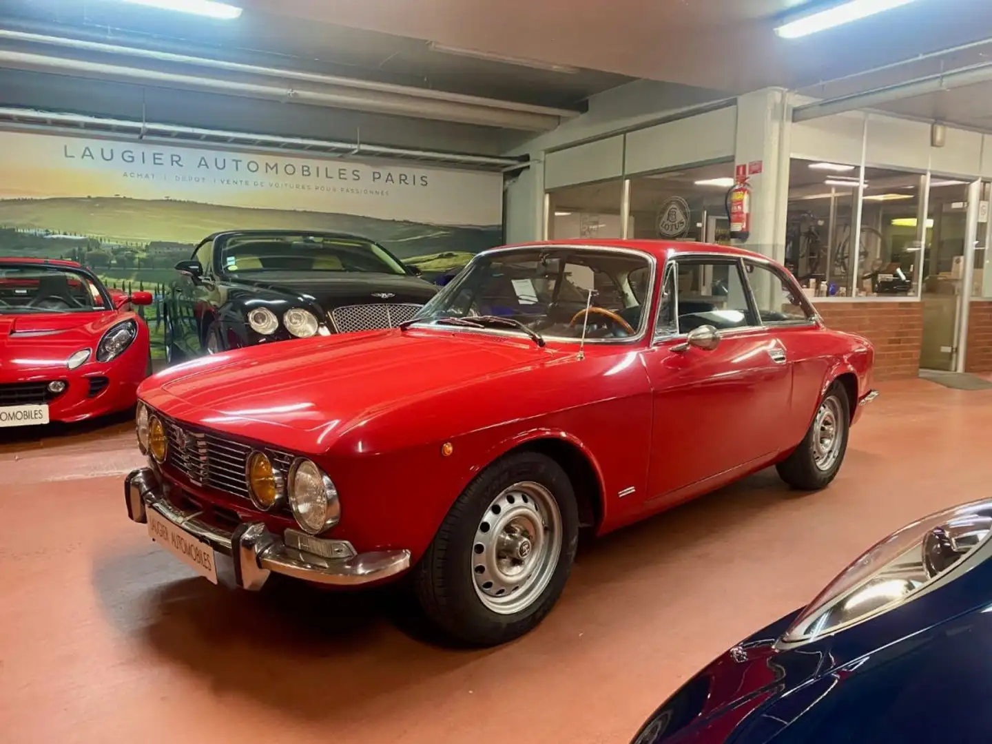 Alfa Romeo 2000 GIULIA COUPE 2.0 L Rouge - 1