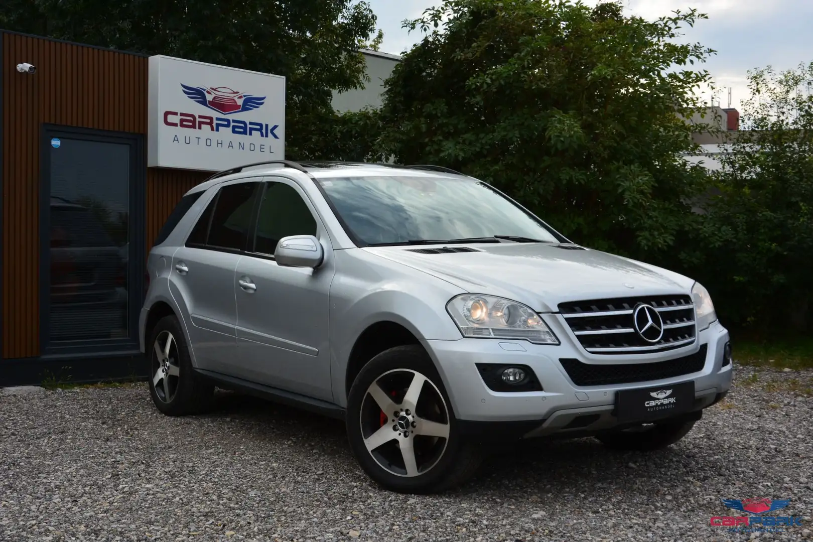 Mercedes-Benz ML 320 CDI 4MATIC Aut. DPF | Schiebedach | Leder | Anhän Silber - 1