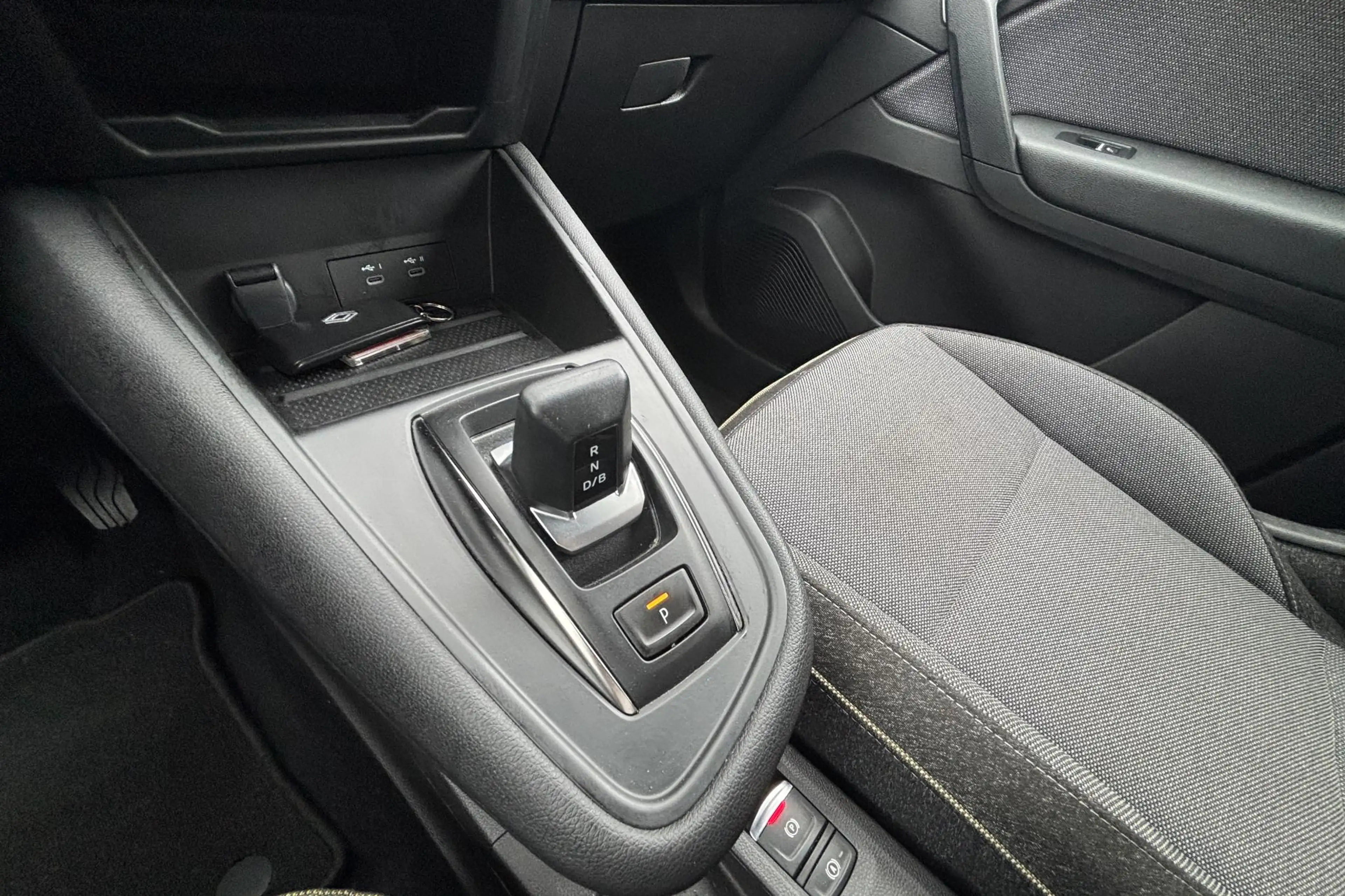 Renault Symbioz 1.8 E-Tech full hybrid 160 techno |Automaat | Airc — photo 12