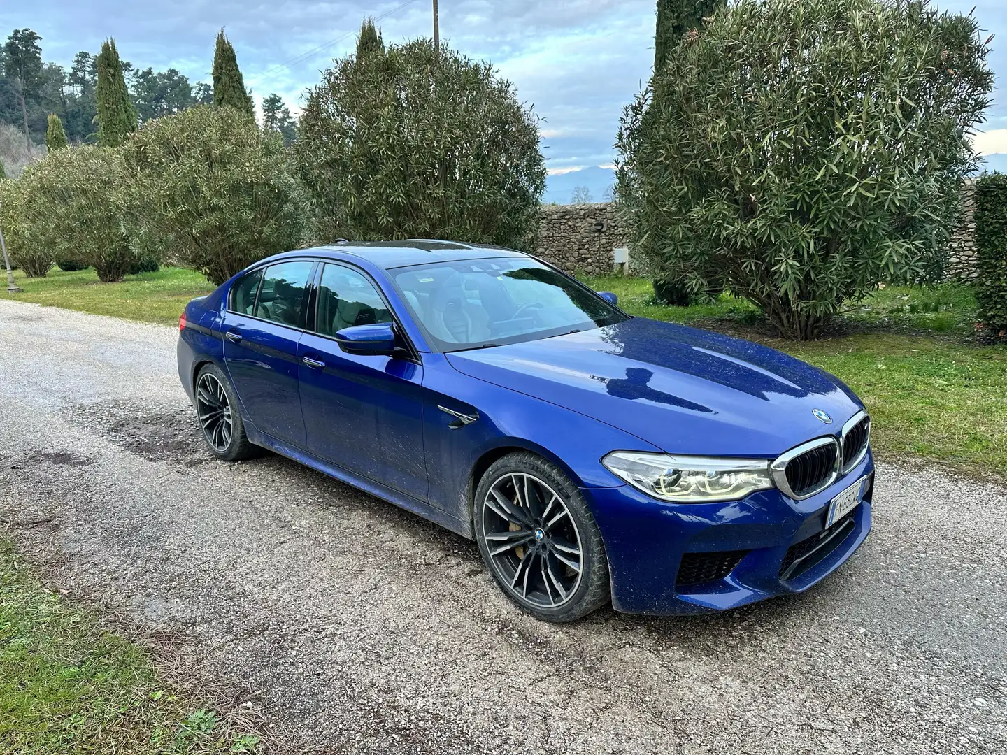 BMW M5 IVA Esposta Kék - 2