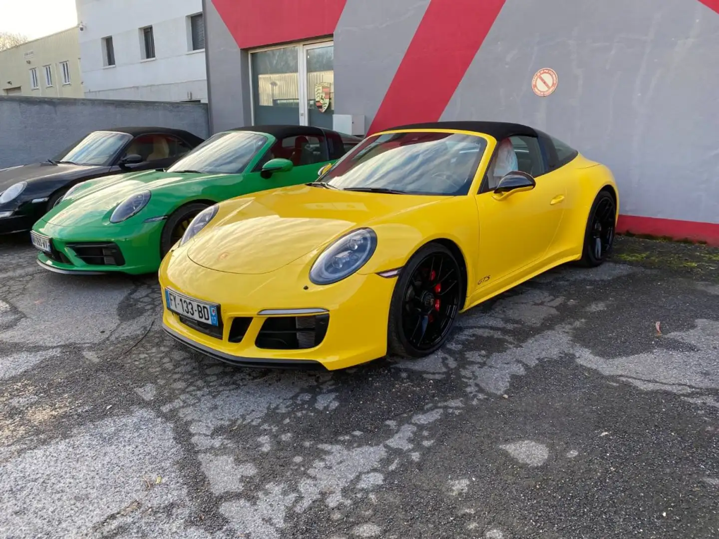 Porsche 991 TARGA 991 GTS carrera 4 PDK 450 cv Gelb - 2