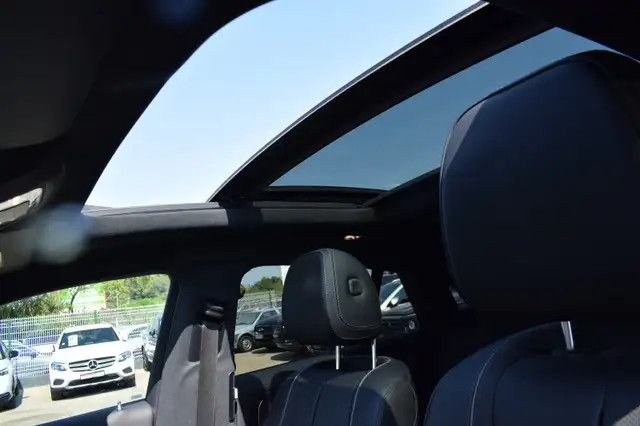 Mercedes-Benz GLE view 5