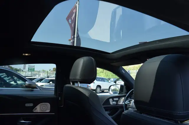 Mercedes-Benz GLE view 16
