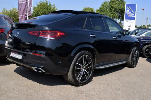 Mercedes-Benz GLE view 3
