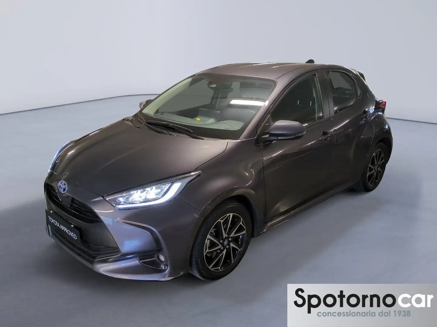 Toyota Yaris Yaris 1.5 Hybrid 5 porte Trend Grau - 1