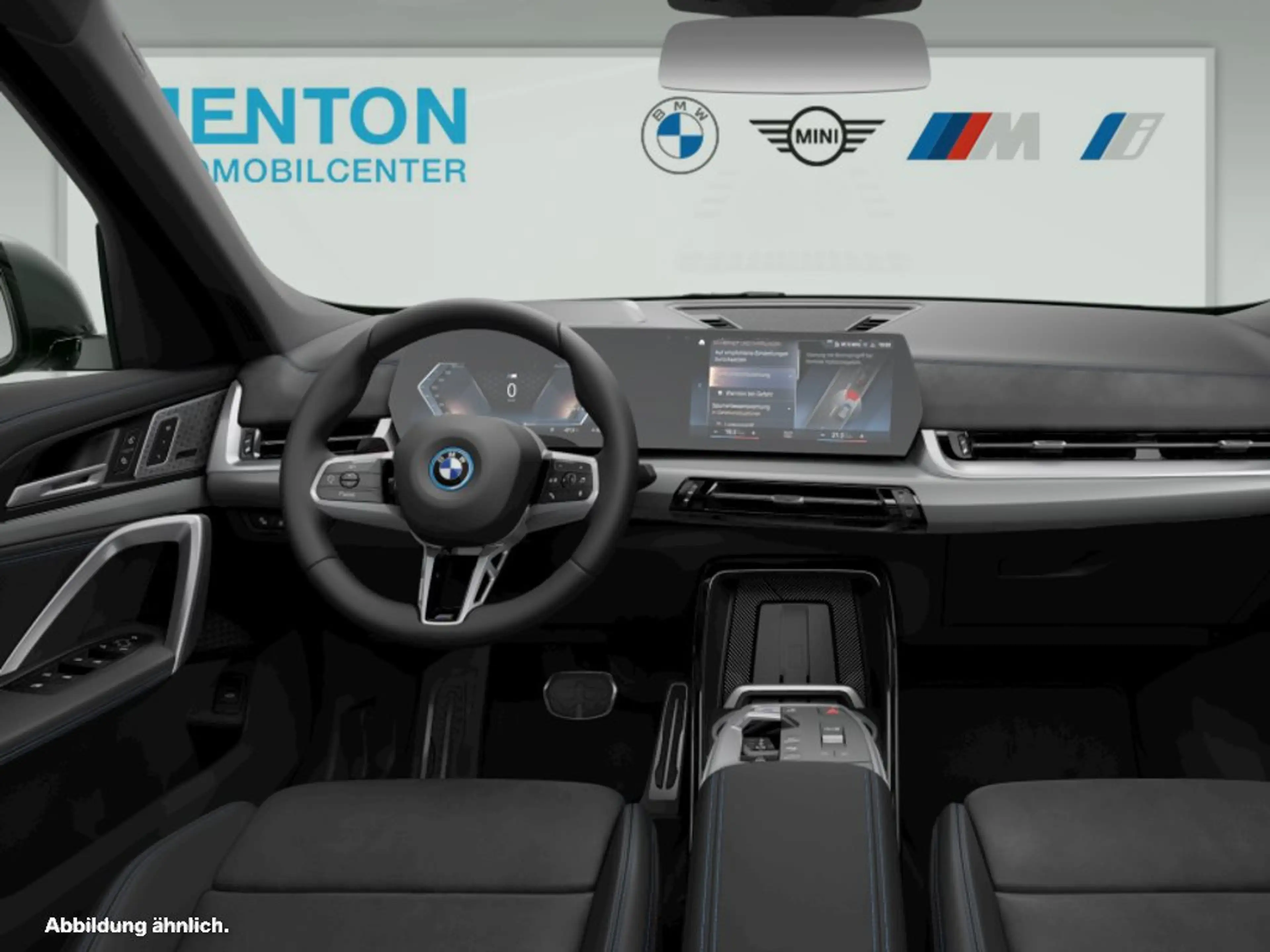 BMW iX1 xDrive30 — photo 5