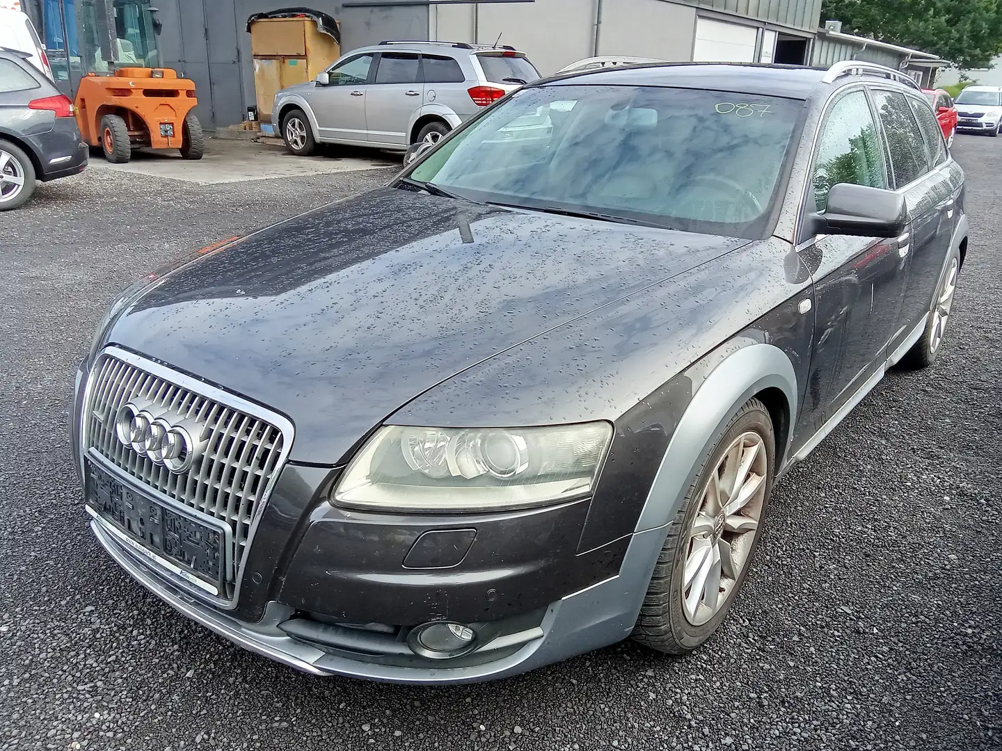 Audi A6 allroad 3.0 TDI Šedá - 1
