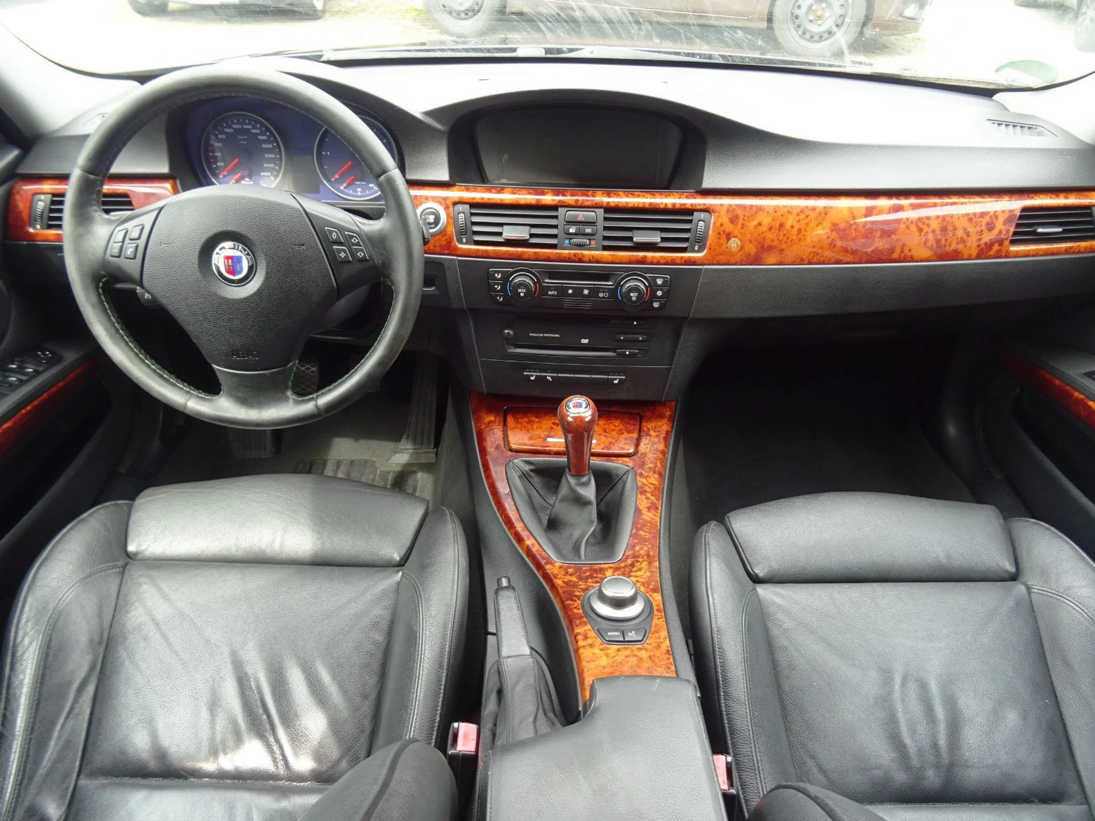 Alpina D3 *Leder*Navi*Xenon*SSD*PDC* — photo 9