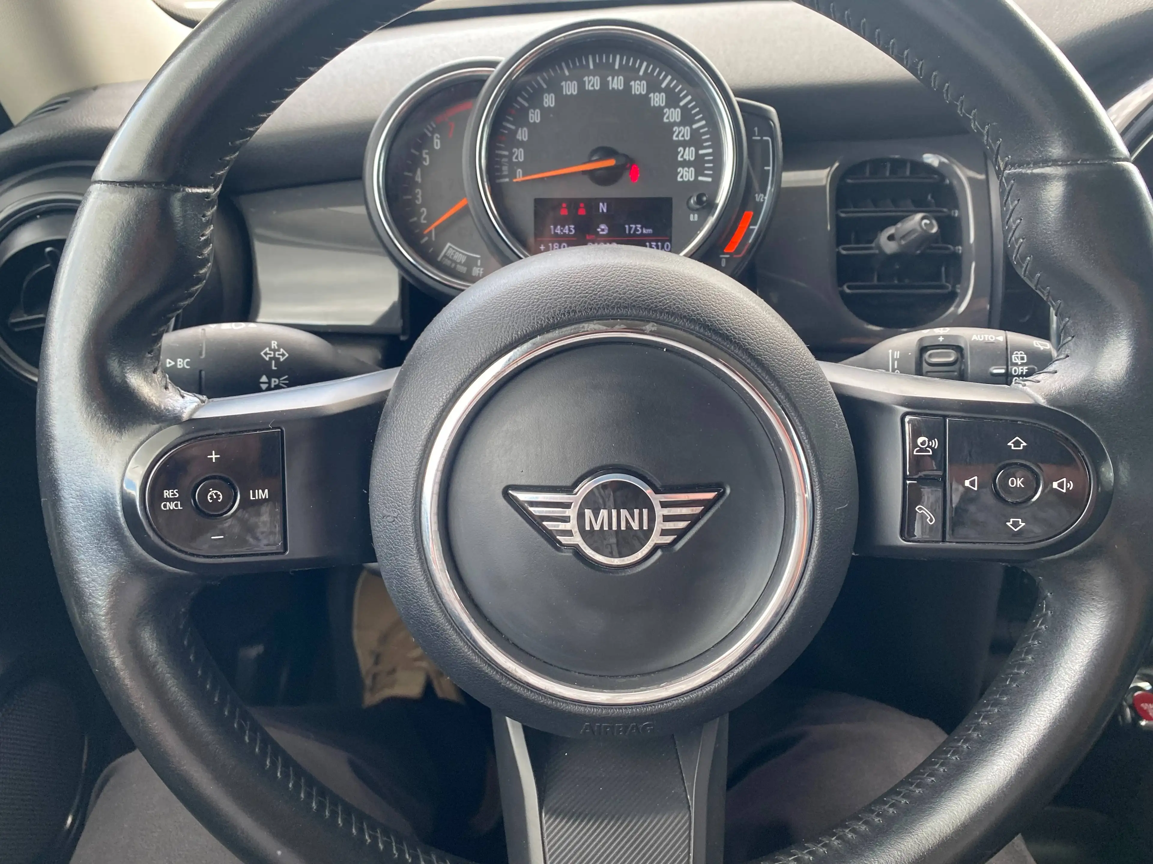 MINI One Mini 1.5 One FACE LIFT 2022 GARANTIE 12MOIS — photo 10