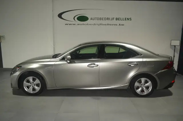 Lexus IS 300 IS 300h 2.5i Executive Line E-CVT / LEDER / NAVI / 16.000 + BTW / Beste auto ter wereld