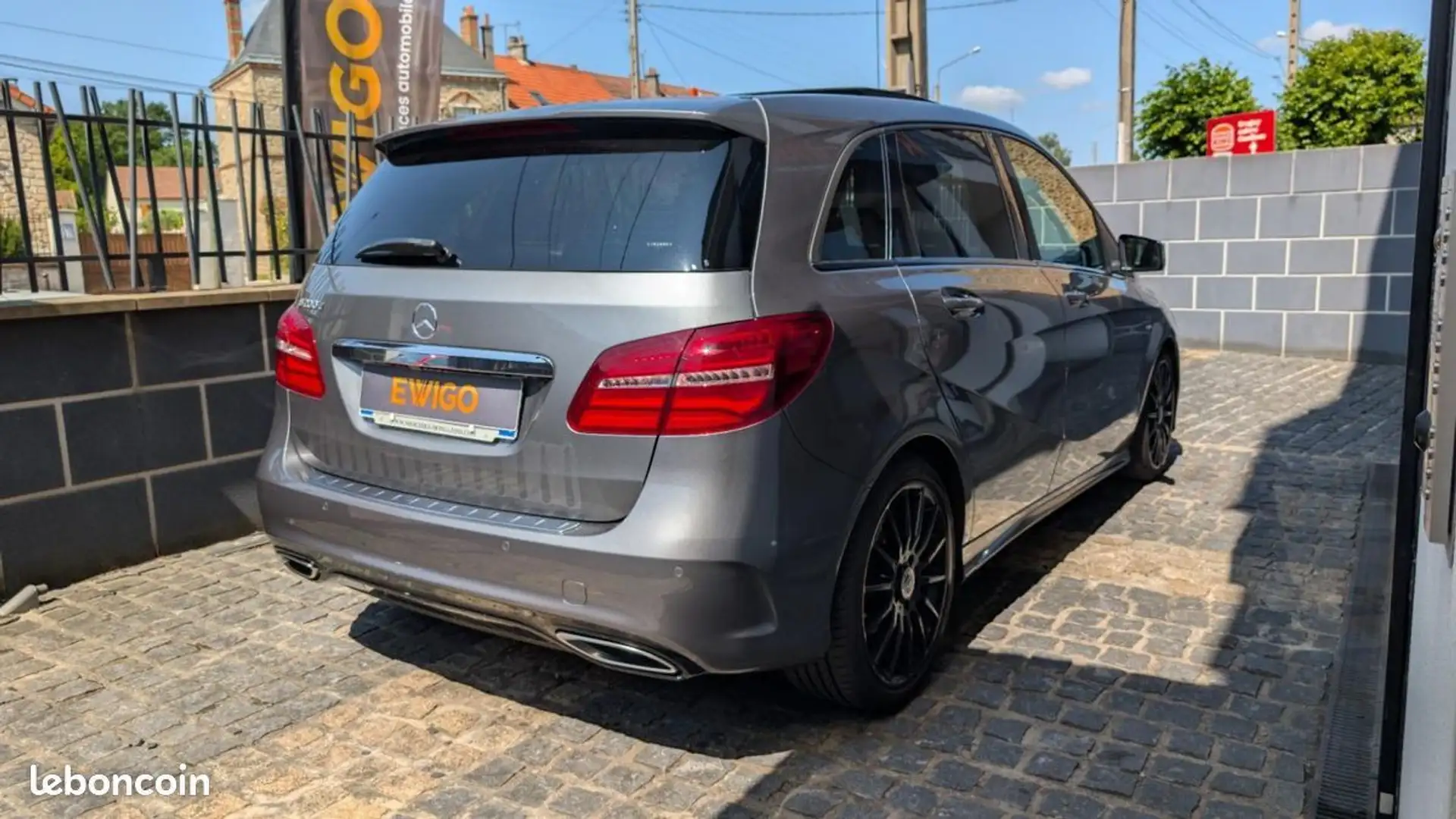 Mercedes-Benz B 200 Mercedes 200D AMG STARLIGHT TOIT OUVRANT Gris - 2