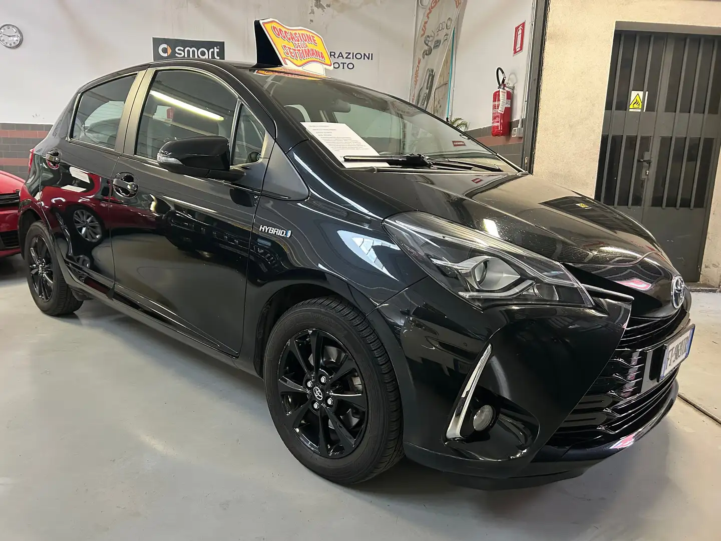 Toyota Yaris Yaris 5p 1.5h Business Noir - 2