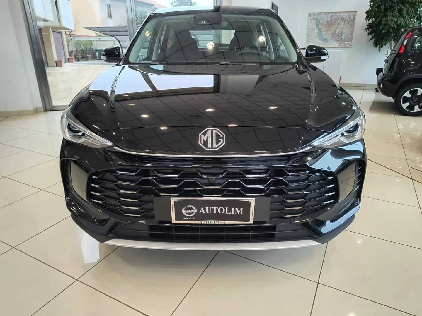 MG ZS 1.5 Standard  NESSUN VINCOLO Nero - 2