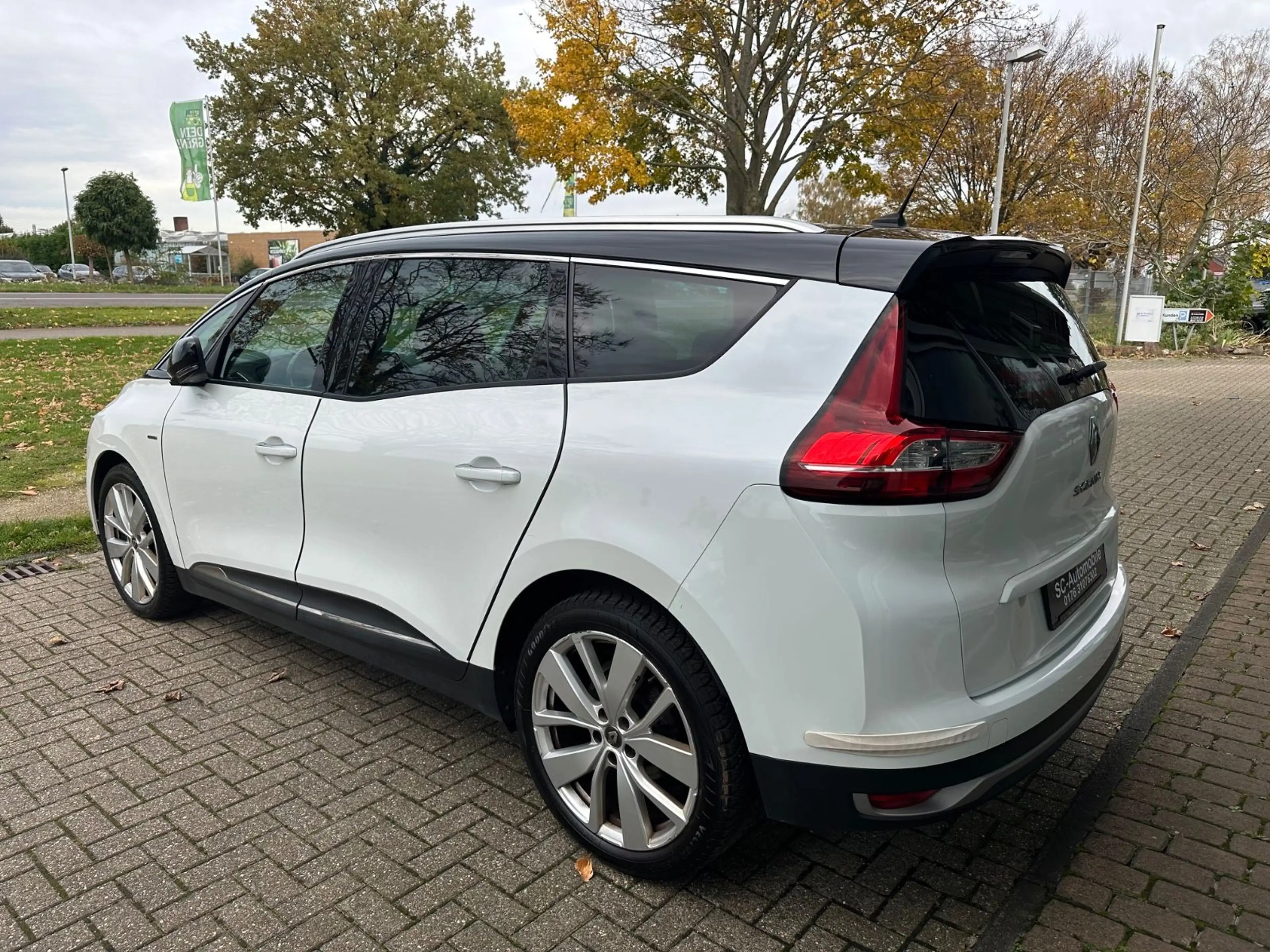 Renault Scenic IV Grand Limited*R-KAM*NAVI* — photo 5