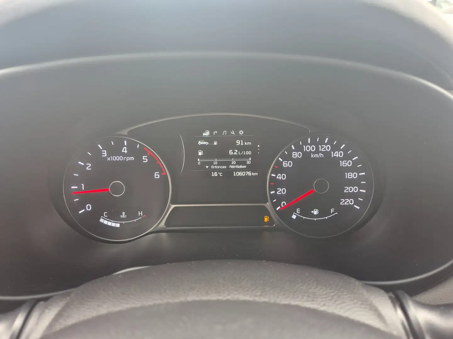 Kia Soul 1.6 CDRi -EU6b-GARANTIE 1AN-CLIM-GPS-CAMERA Rouge - 2