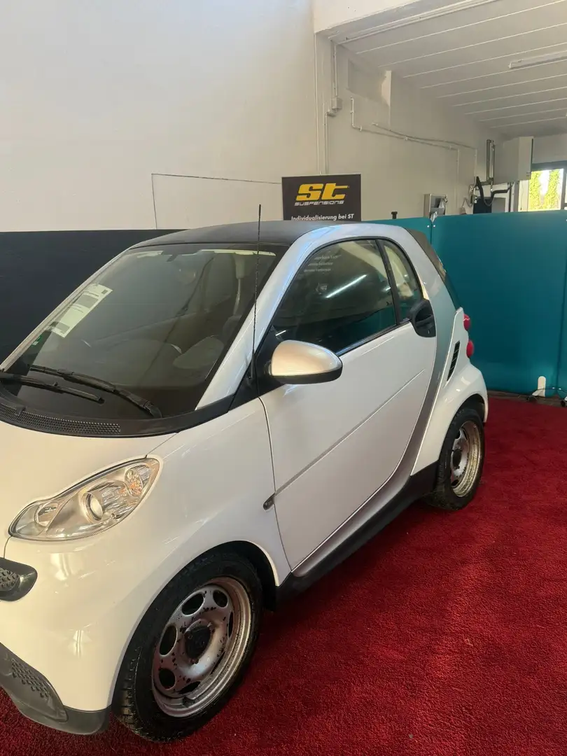 smart forTwo Micro Hybrid Drive 45 kW (451.334) Grau - 1